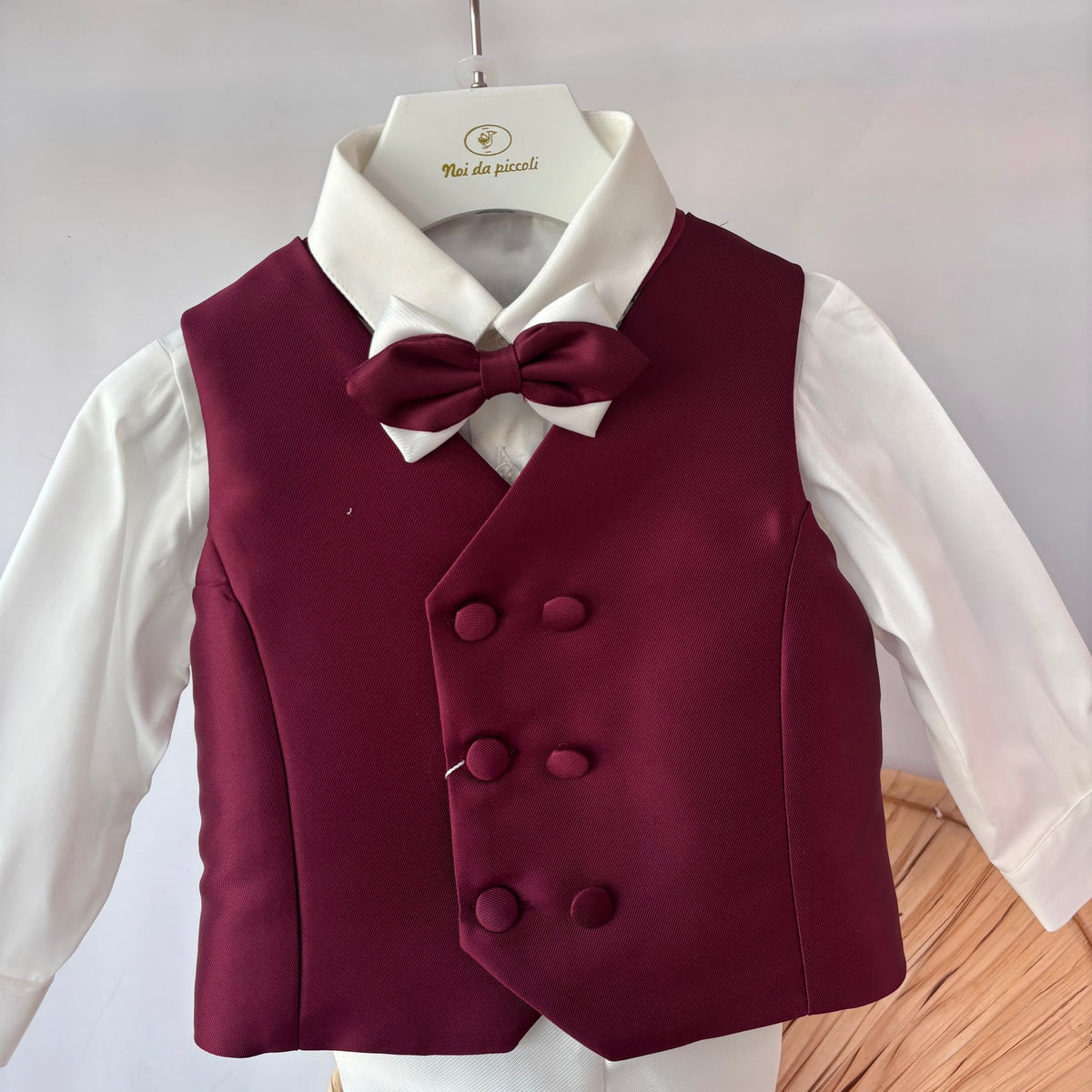 Completo Elegnate Bordeaux Isabel