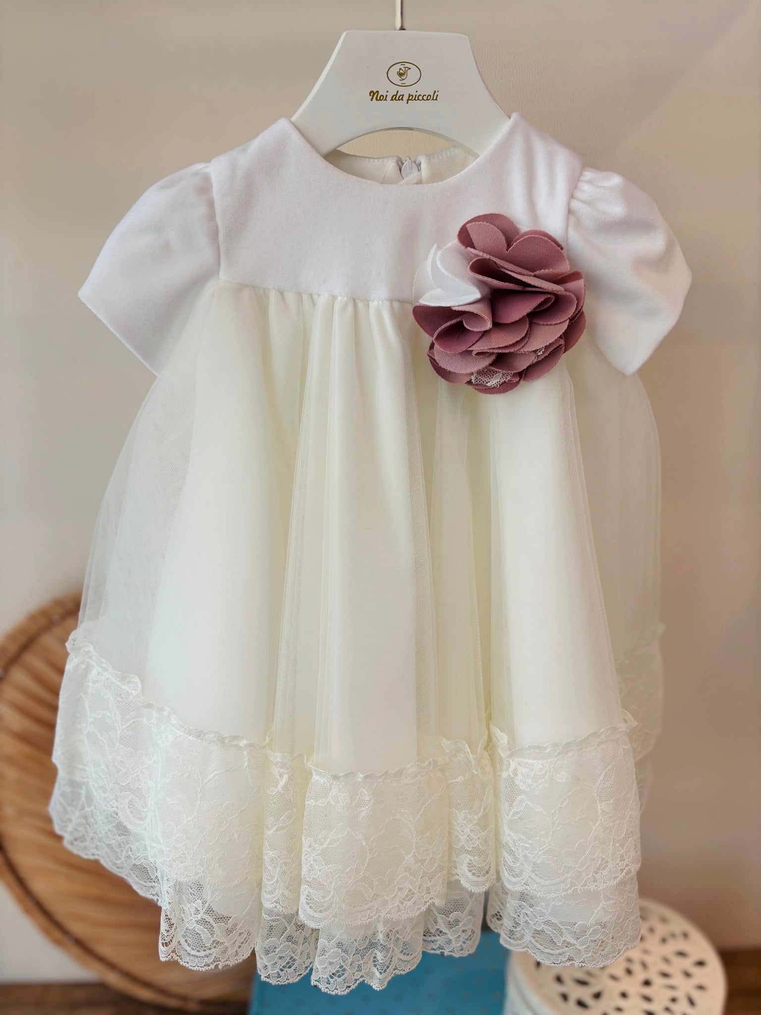 ABITINO CERIMONIALE TULLE E VELLUTO PANNA