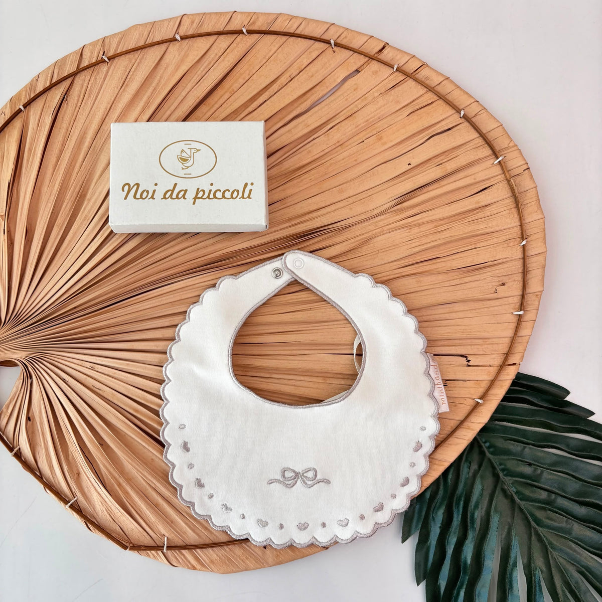 BAVETTA IN COTONE CALDO BEIGE con fiocchetto