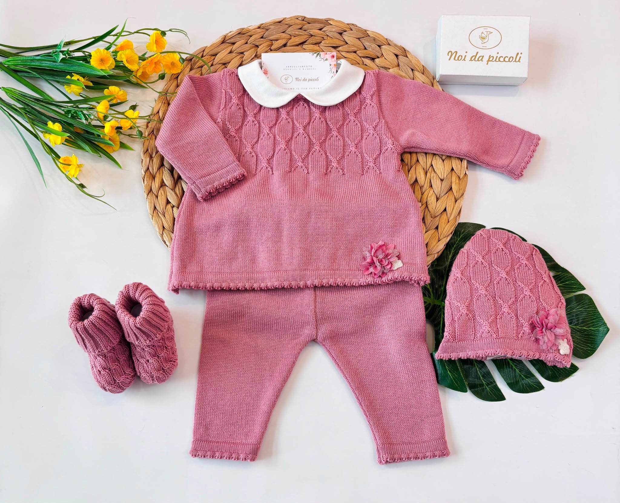 COMPLETO 2 PZ CON PARURE 100% IN LANA MERINO EXTRAFINE CIPRIA