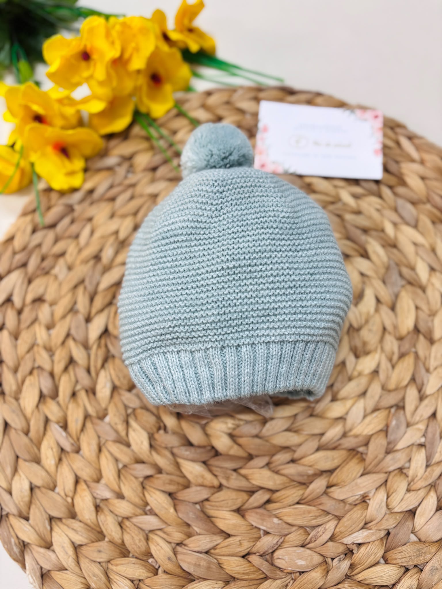 cappellino FILATO CALDO VERDE SALVIA