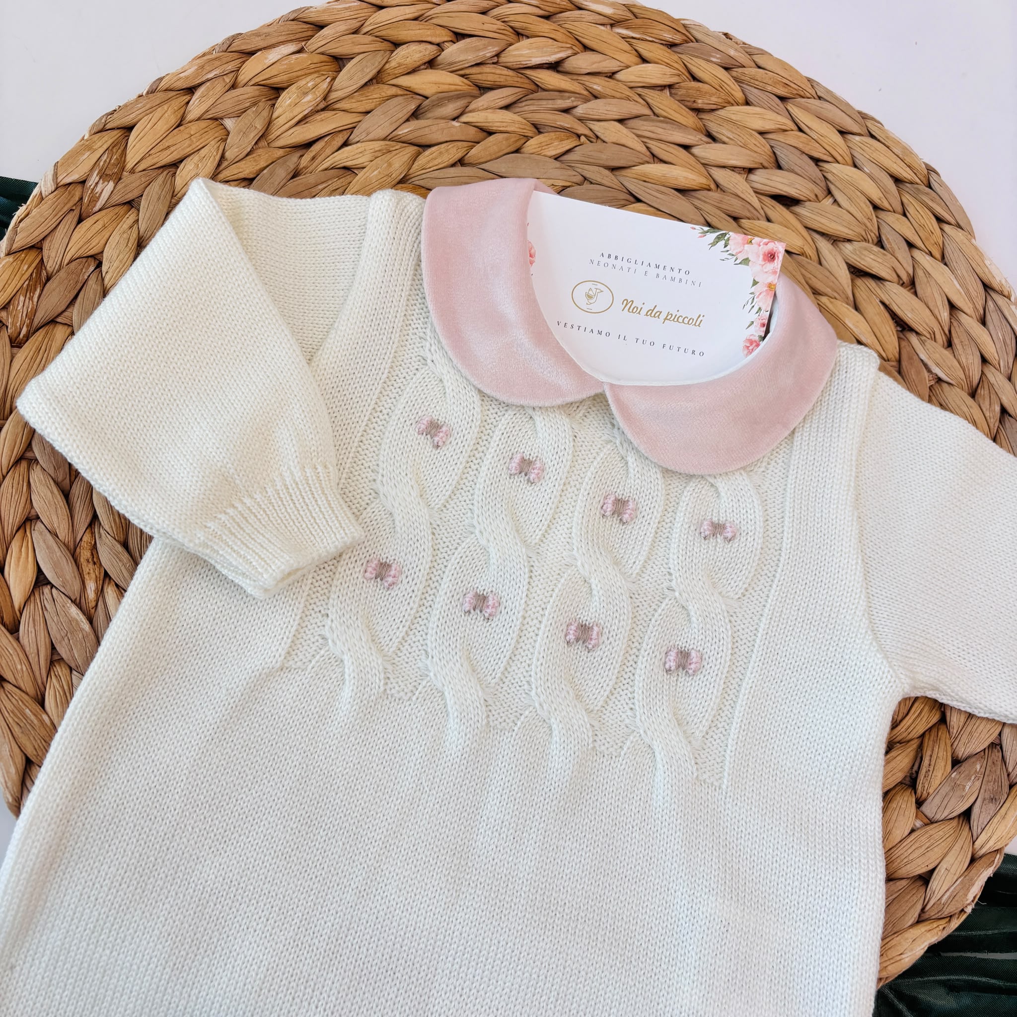 TUTINA 100% LANA PANNA E COLLETTO ROSA