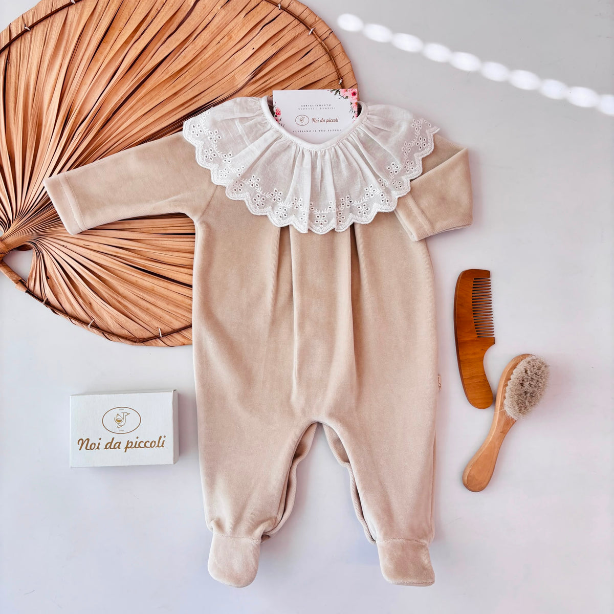 TUTINA con collo di merletto BEIGE