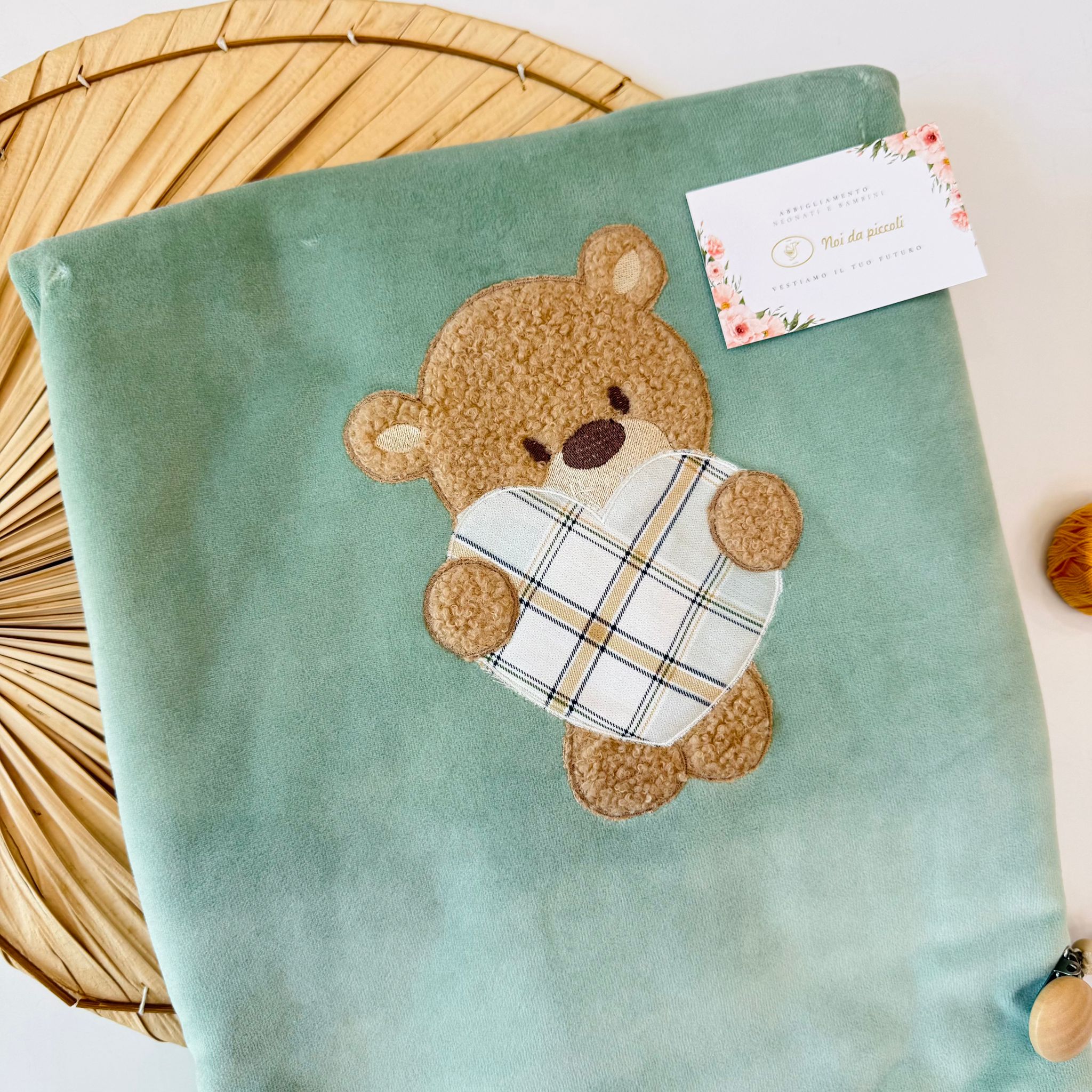 COPERTINA IN CINIGLIA VERDE TEDDY HEART