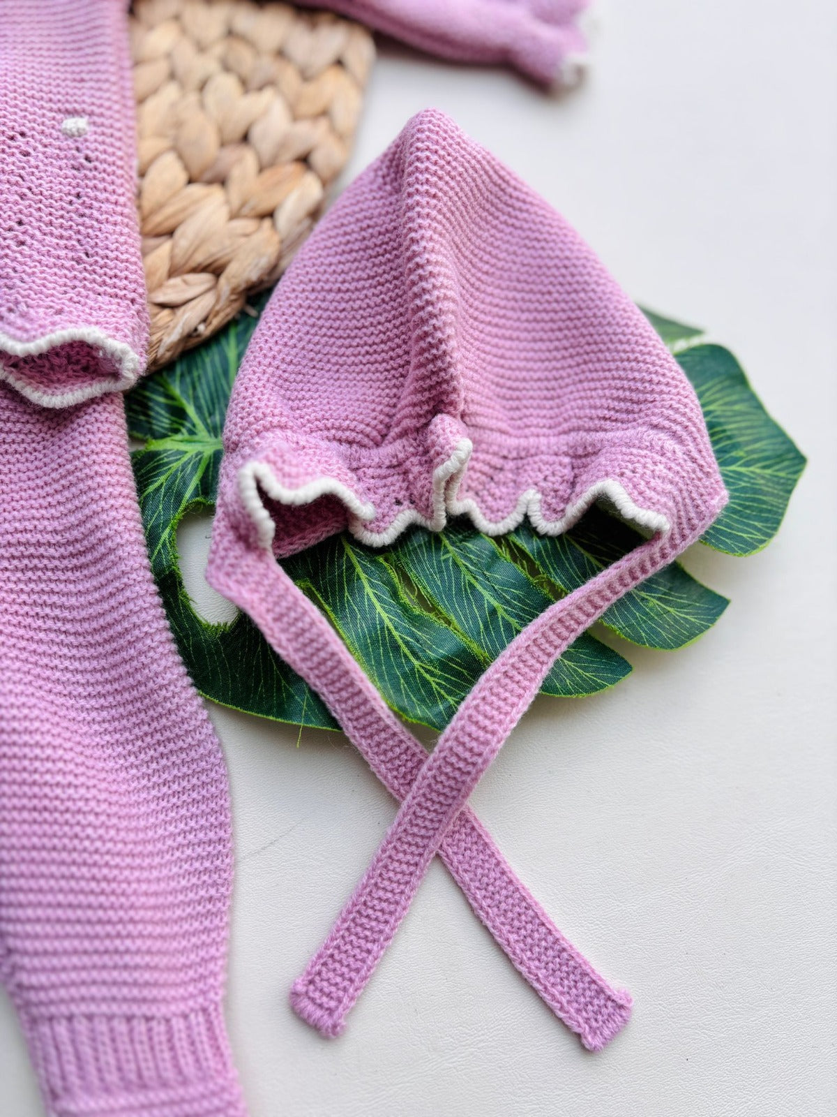 COMPLETO 2PZ CON CAPPELLINO FILATO CALDO ROSA