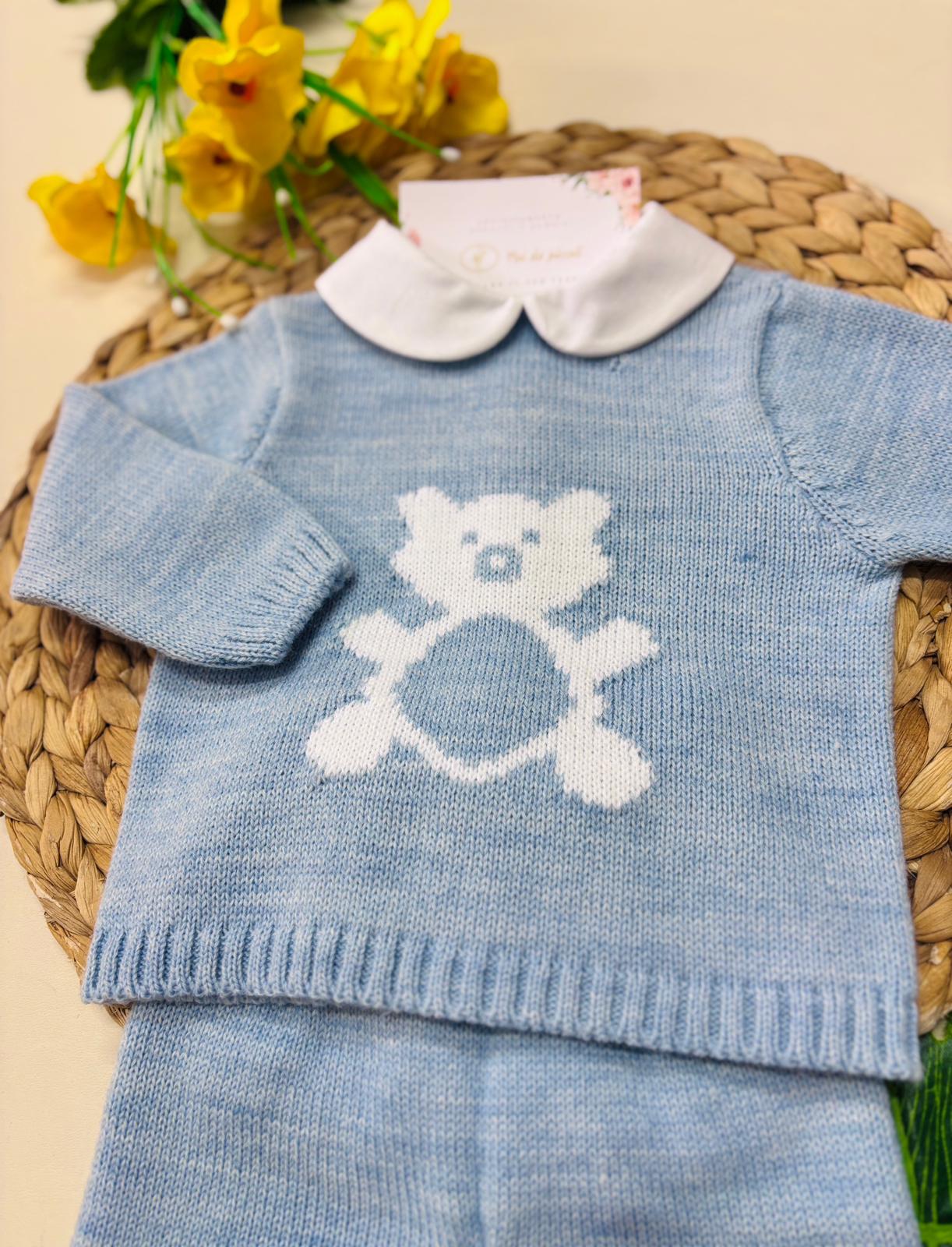 COMPLETO 2PZ CON CAPPELLINO FILATO CALDO AZZURRO
