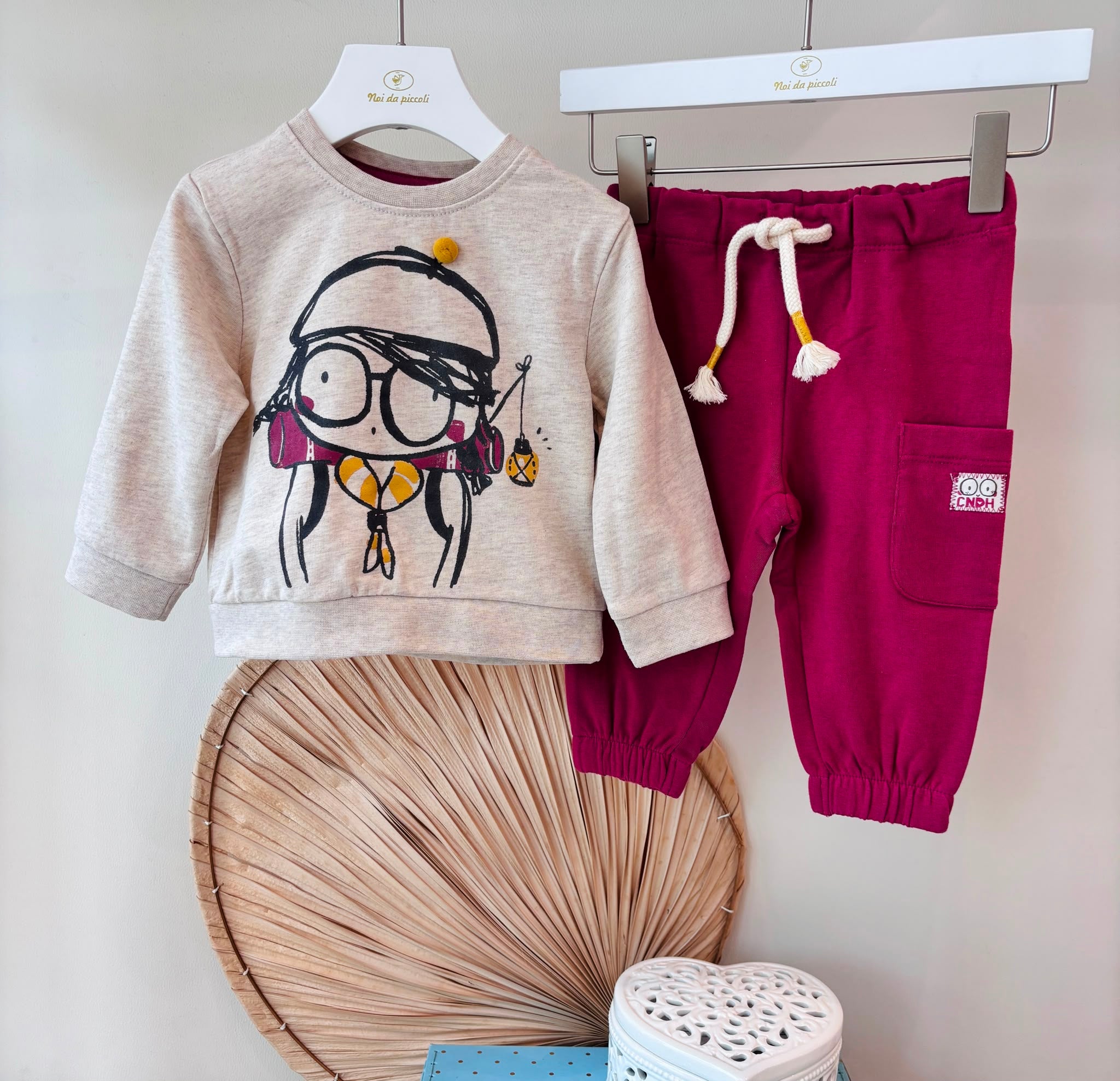 COMPLETO IN COTONE CALDO BORDEAUX CON STAMPA FRONTALE