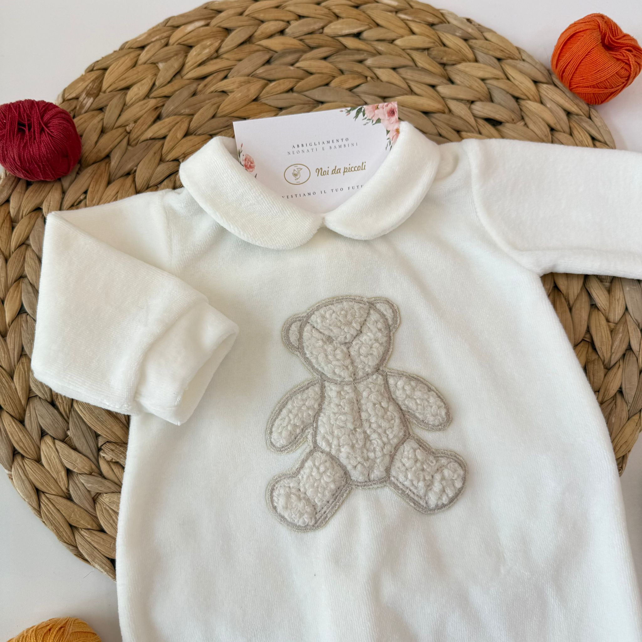 TUTINA IN CINIGLIA BIANCA CON ORSETTO BEIGE IN EFFETTO BOUCLE