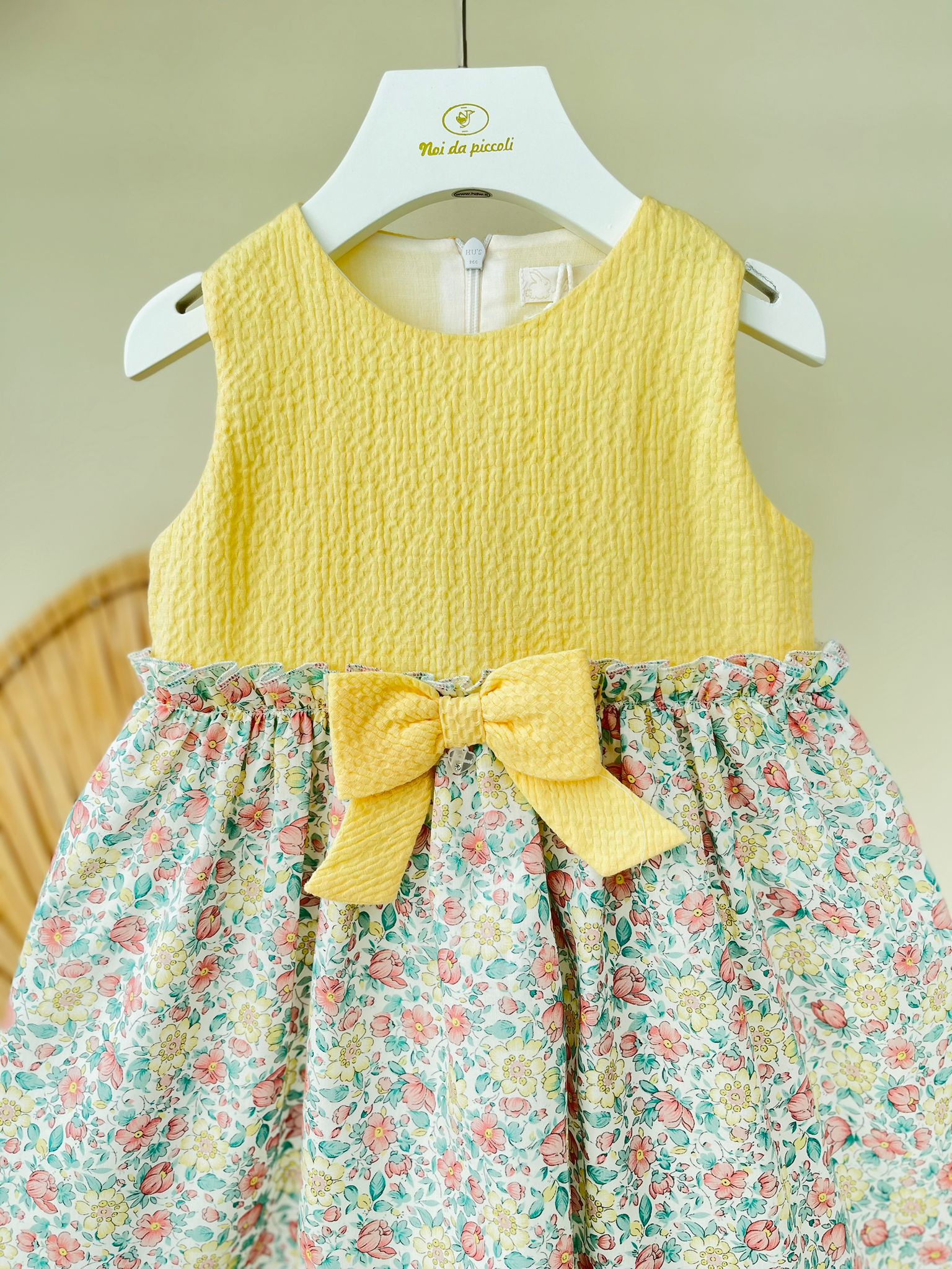 ABITINO 100 % COTONE GIALLO FIORI - Noi da piccoli