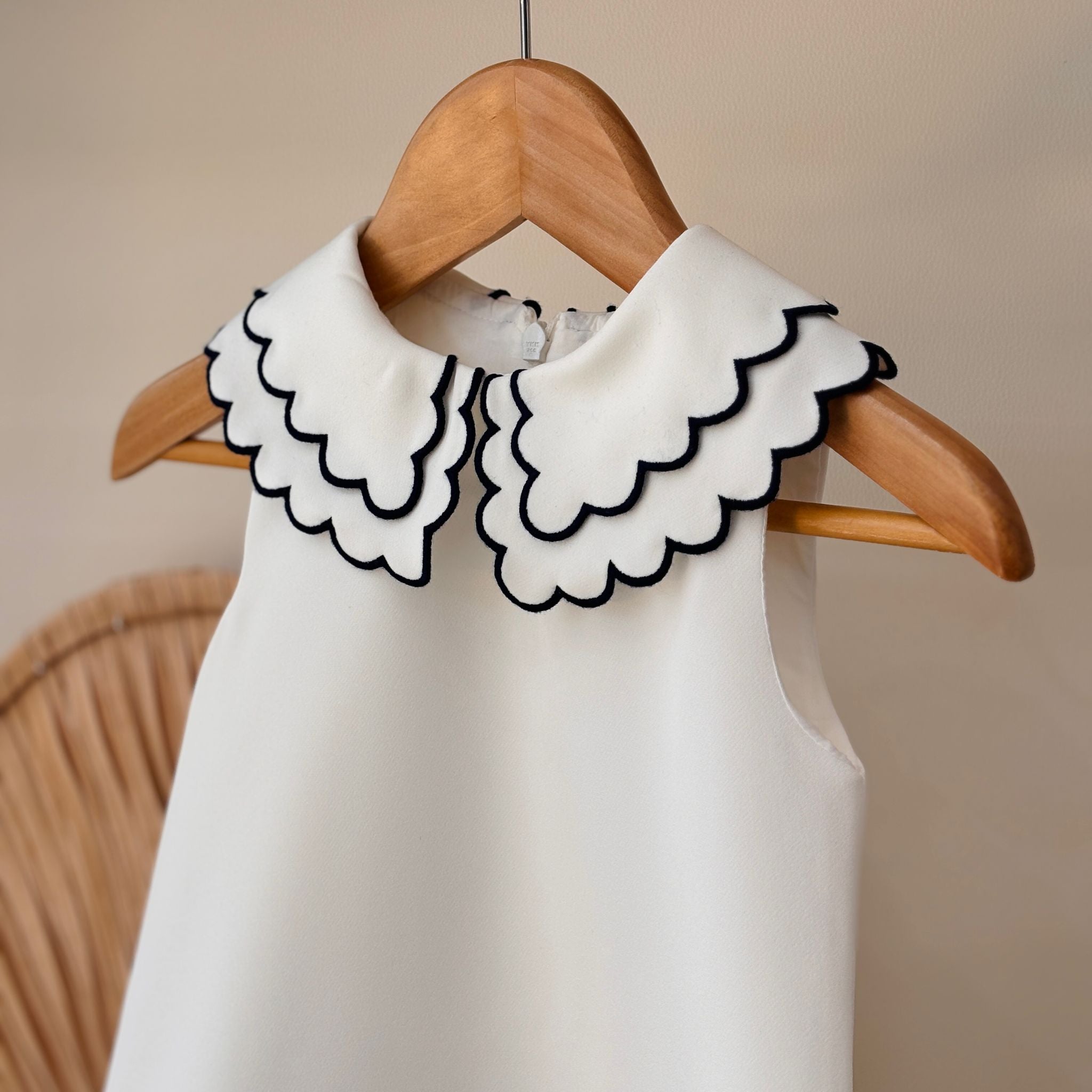 ABITINO BIANCO E BLU CON DOPPIO COLLETTO - Noi da piccoli