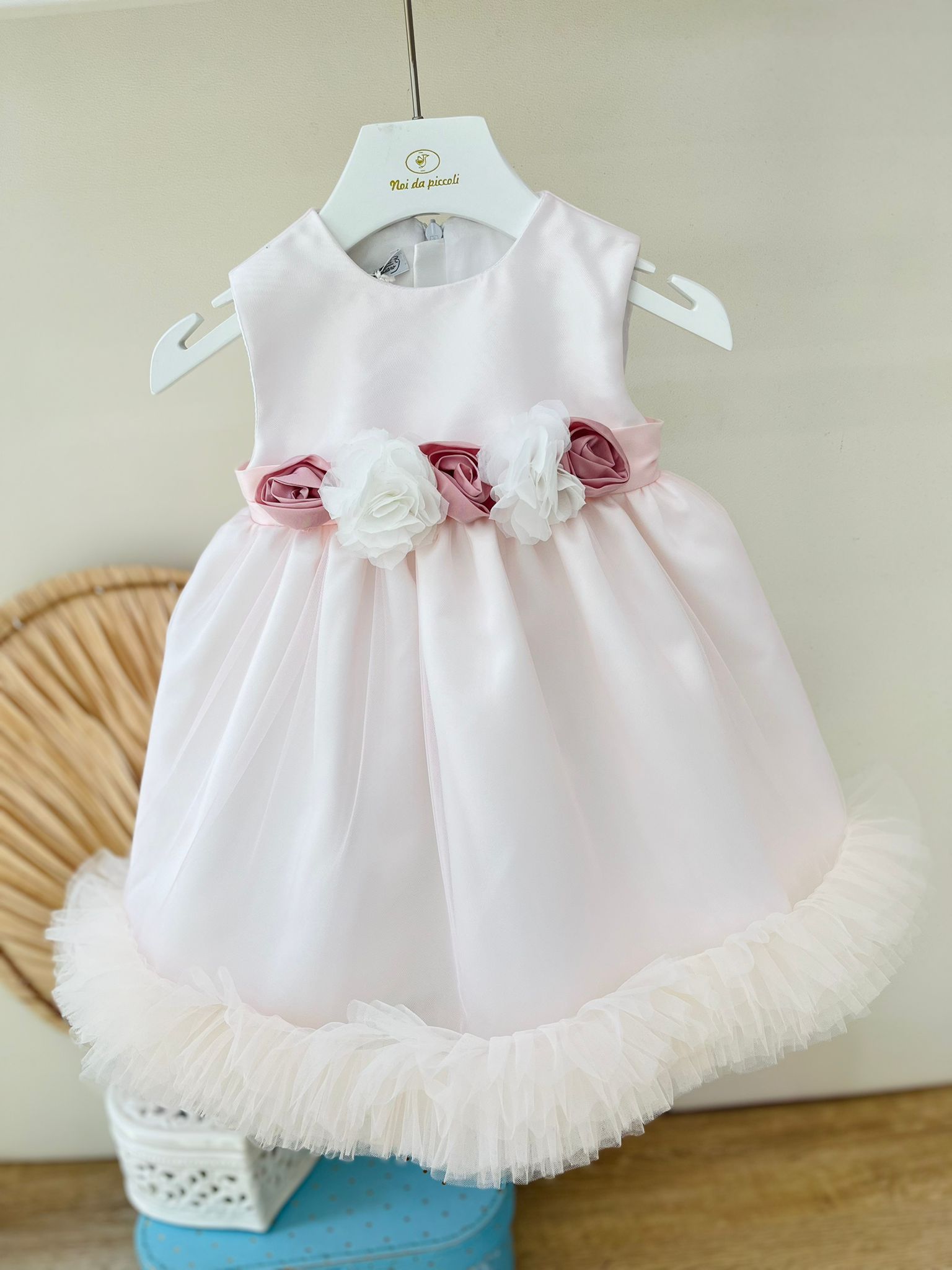 ABITINO CERIMONALE ROSA - Noi da piccoli