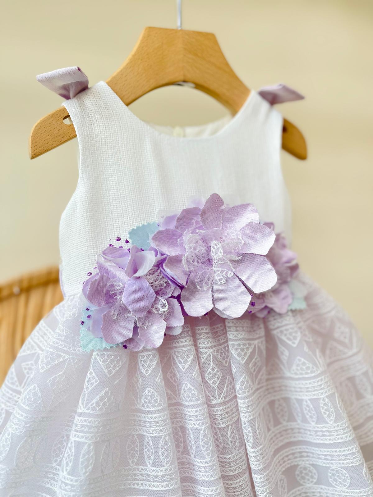 ABITINO CERIMONIALE BIANCO E LILLA CON SPOLVERINO IN TULLE - Noi da piccoli