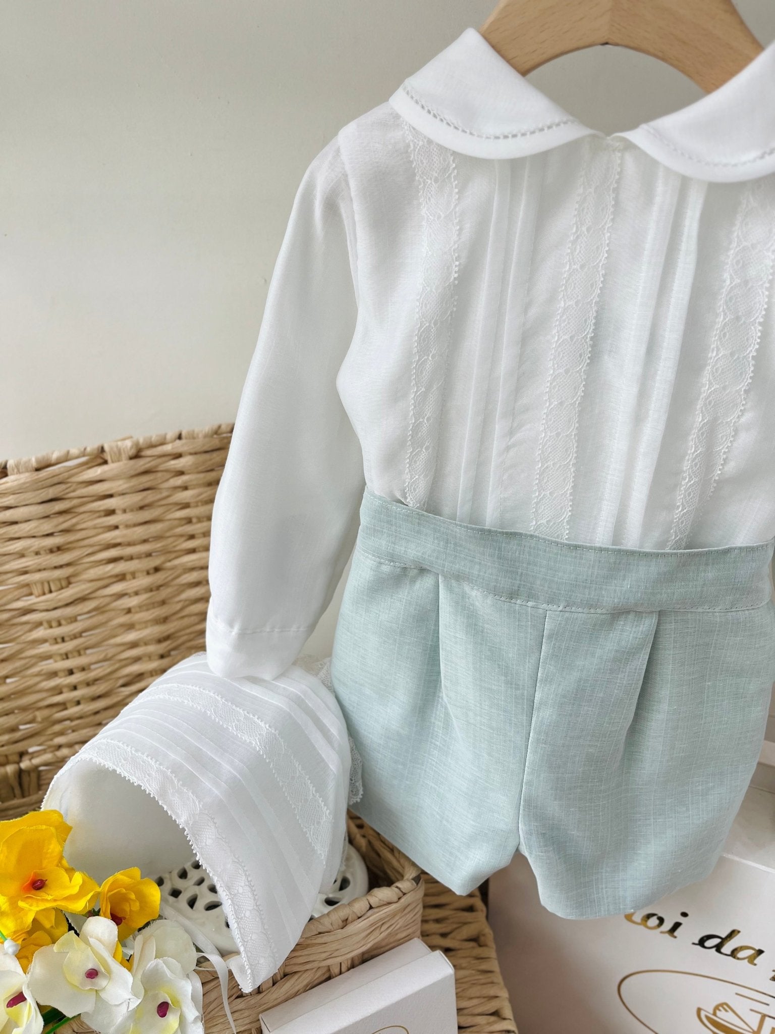 ABITINO CERIMONIALE BIANCO E SALVIA MASON - Noi da piccoli