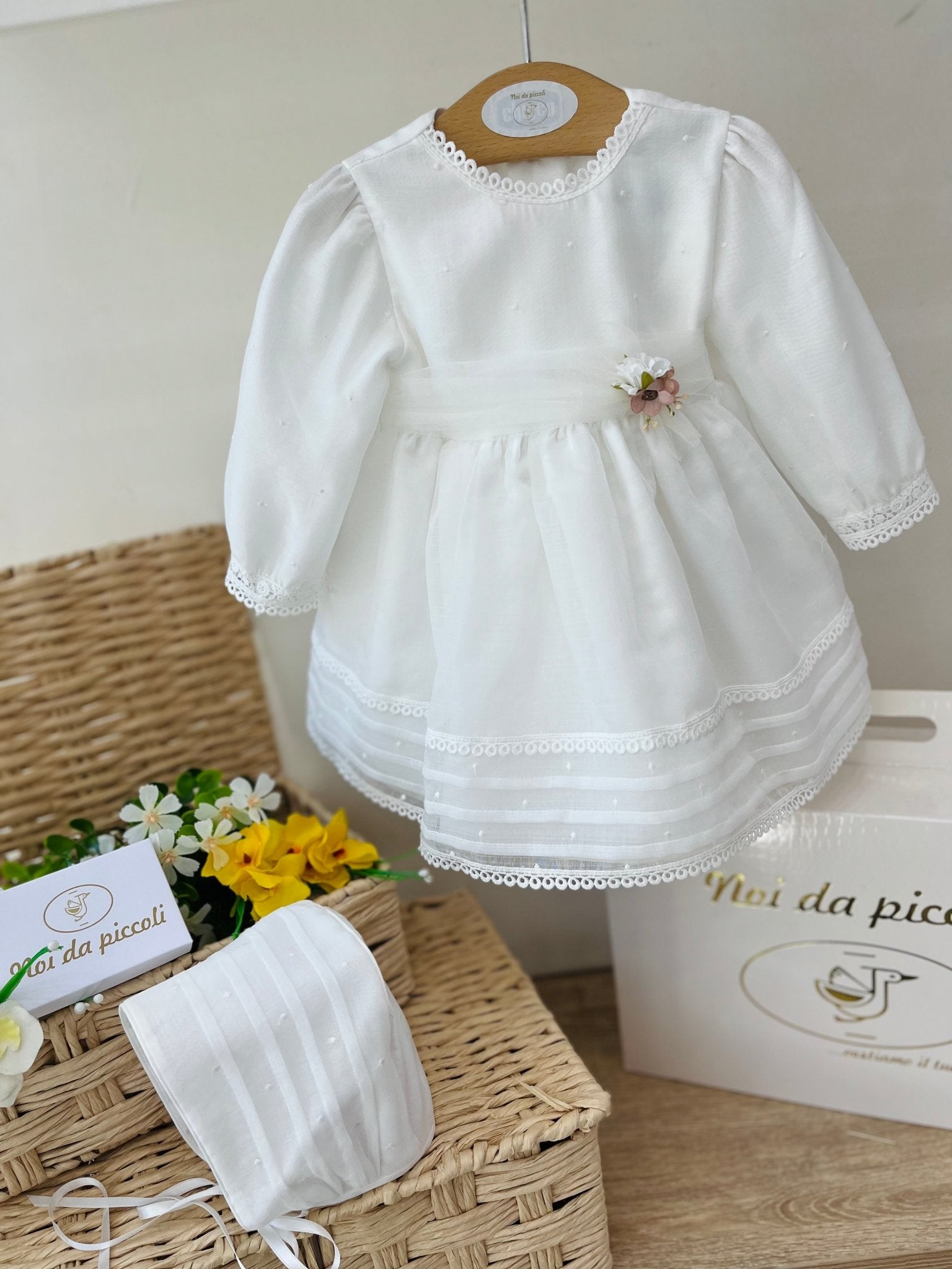 ABITINO CERIMONIALE BIANCO FIORELLINO ROSA TABITHA - Noi da piccoli