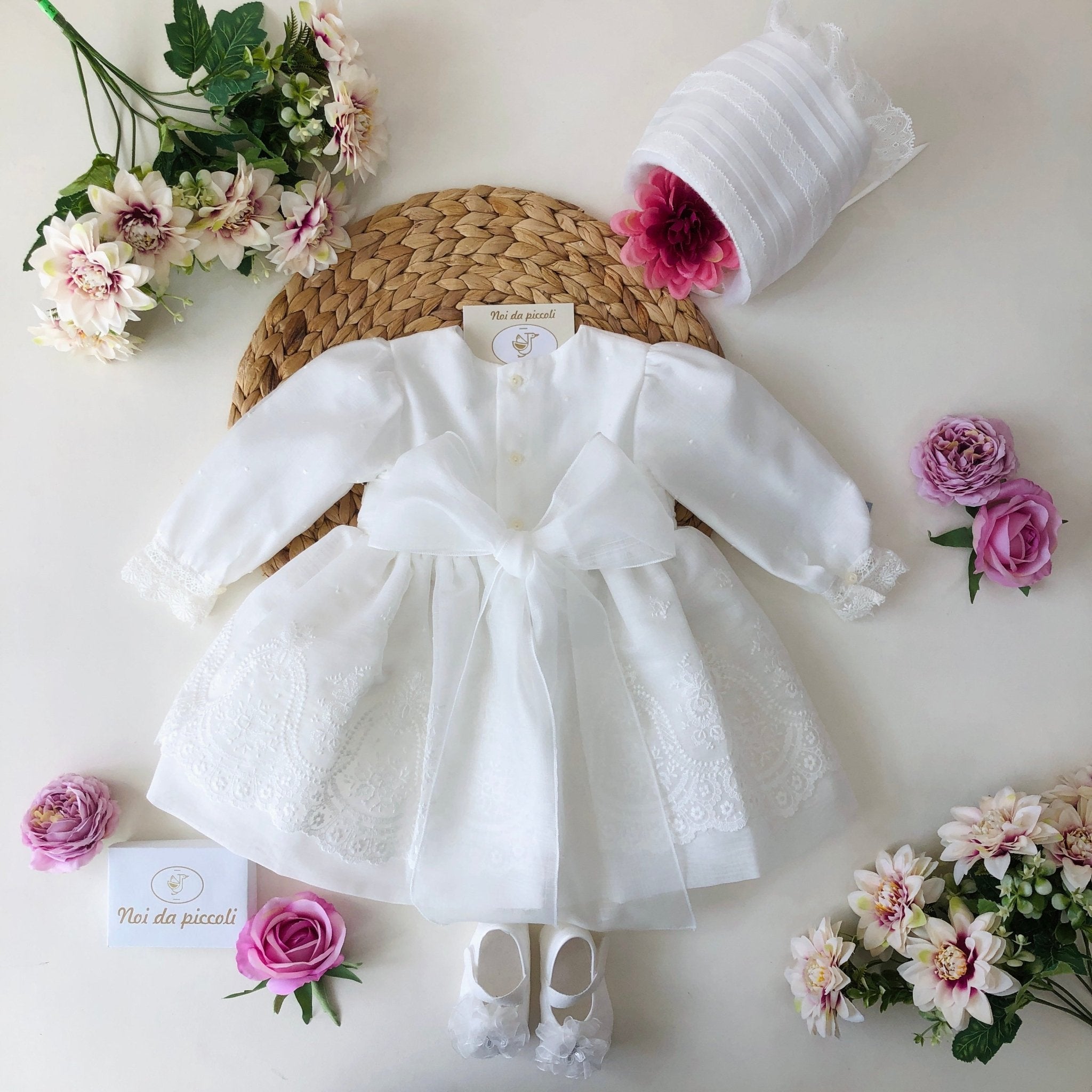 ABITINO CERIMONIALE BIANCO PIZZO MERIDA - Noi da piccoli