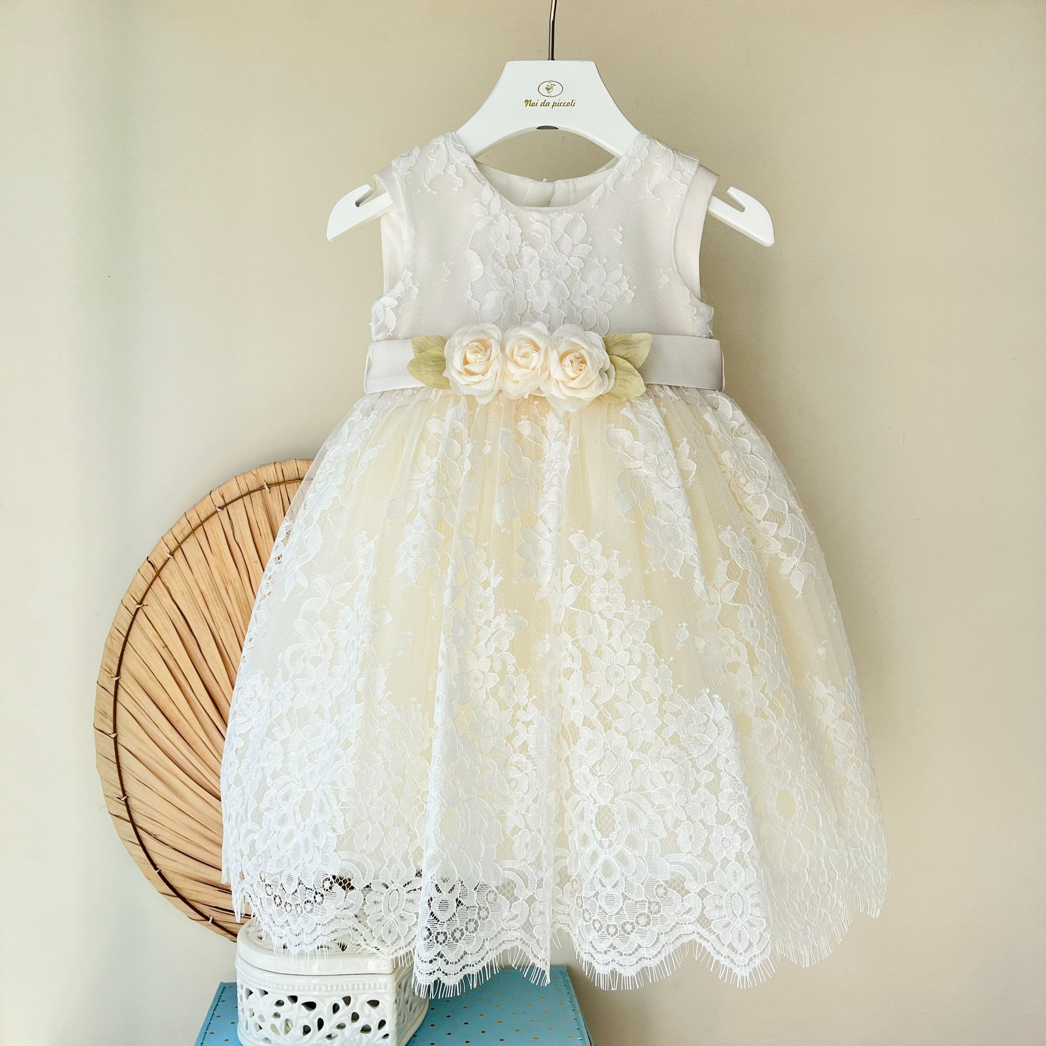 ABITINO CERIMONIALE IN PIZZO AVORIO BOHO - CHIC - Noi da piccoli