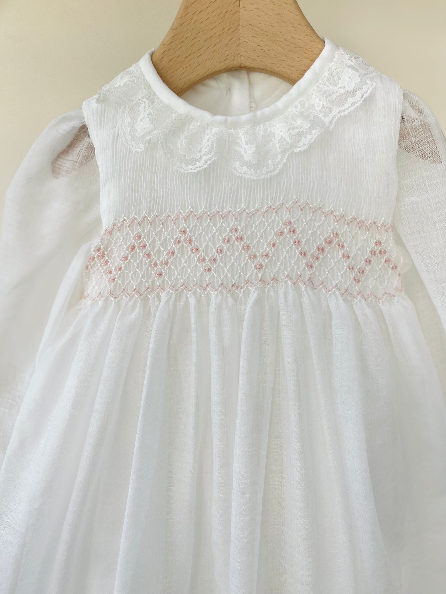 ABITINO CERIMONIALE LUNGO PUNTO SMOCK BIANCO ROSA - Noi da piccoli