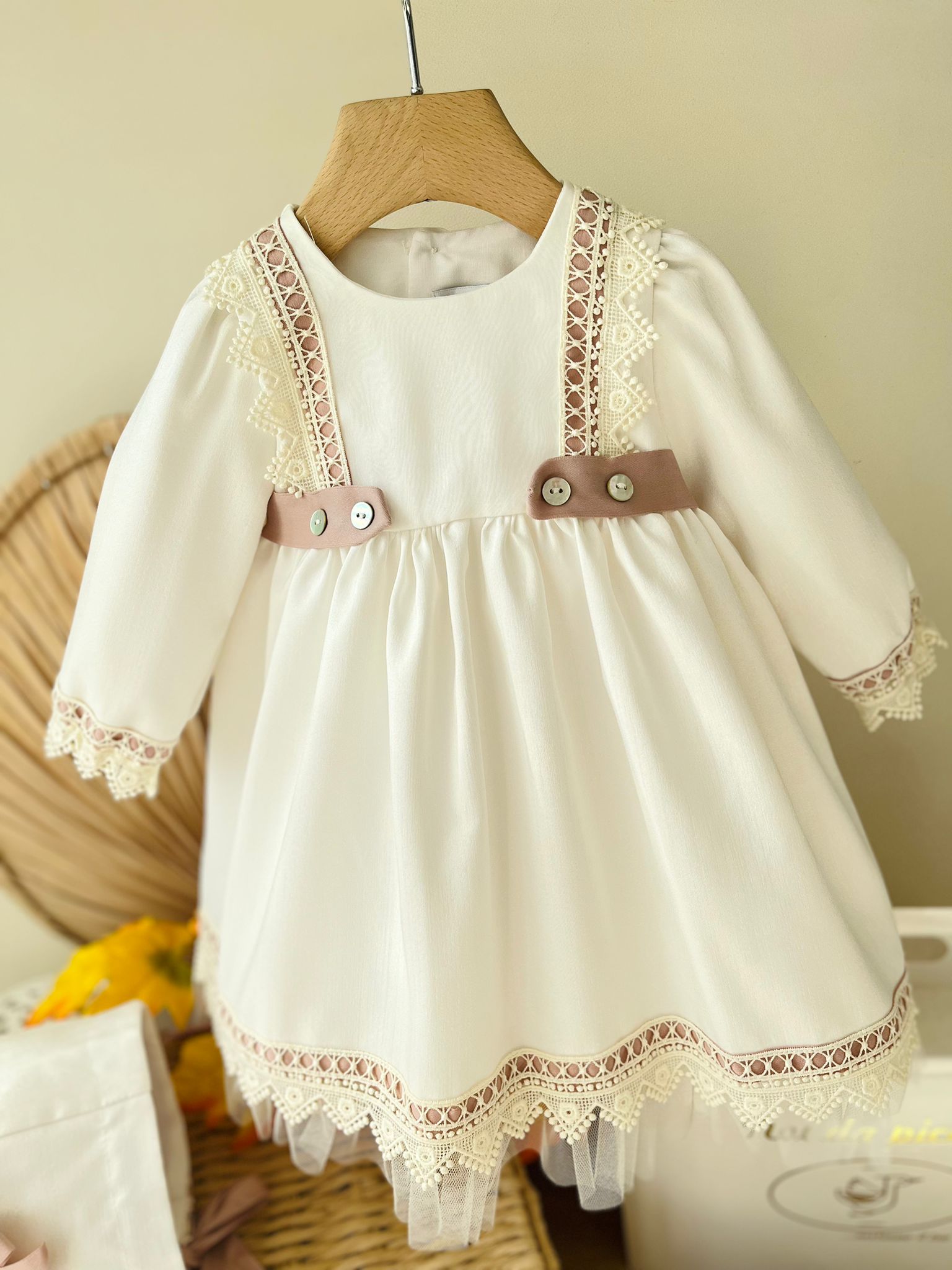 ABITINO CERIMONIALE MADAME ROSA - Noi da piccoli