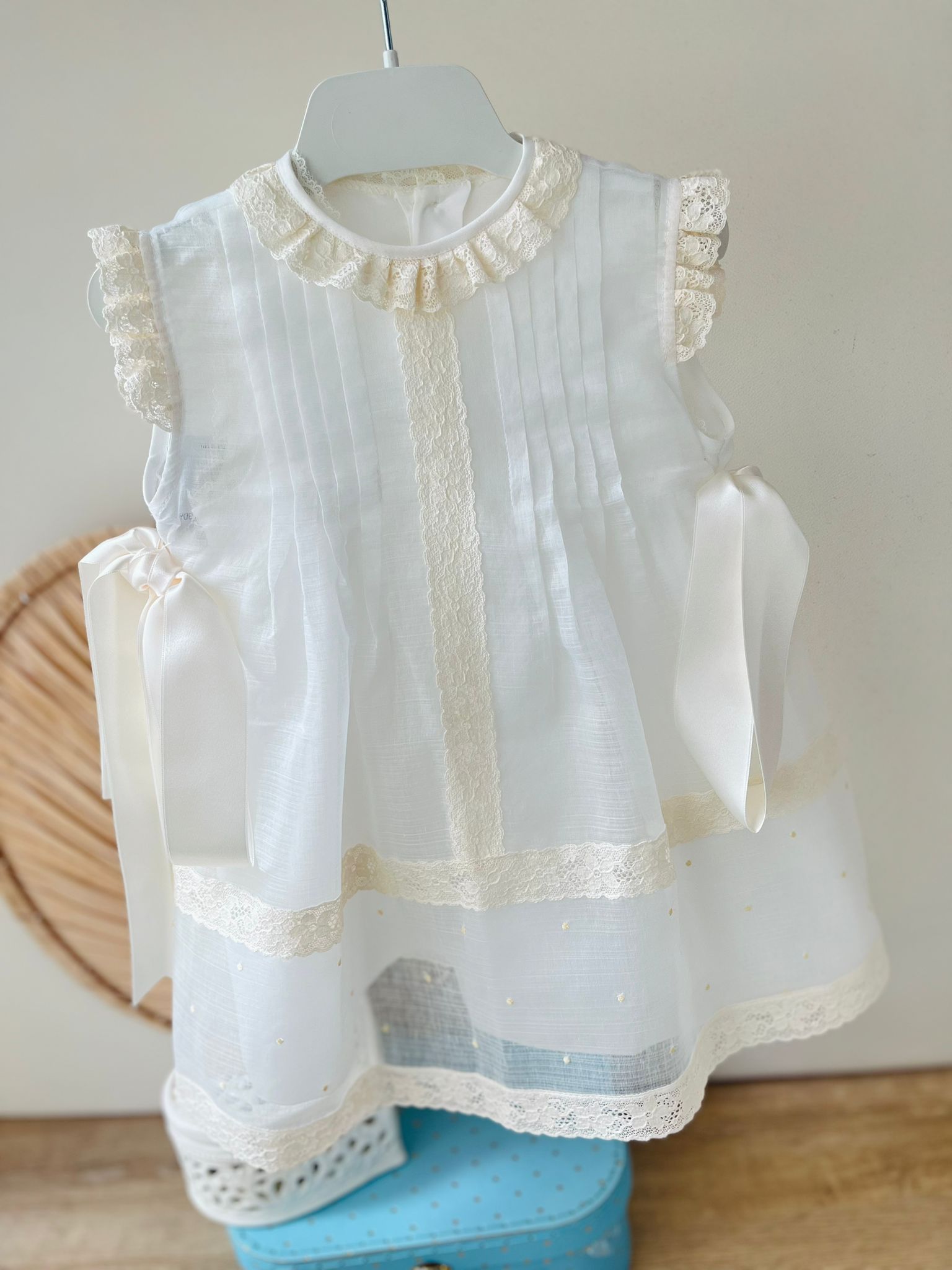 ABITINO CERIMONIALE SANTHI GIRO MANICA AVORIO - Noi da piccoli