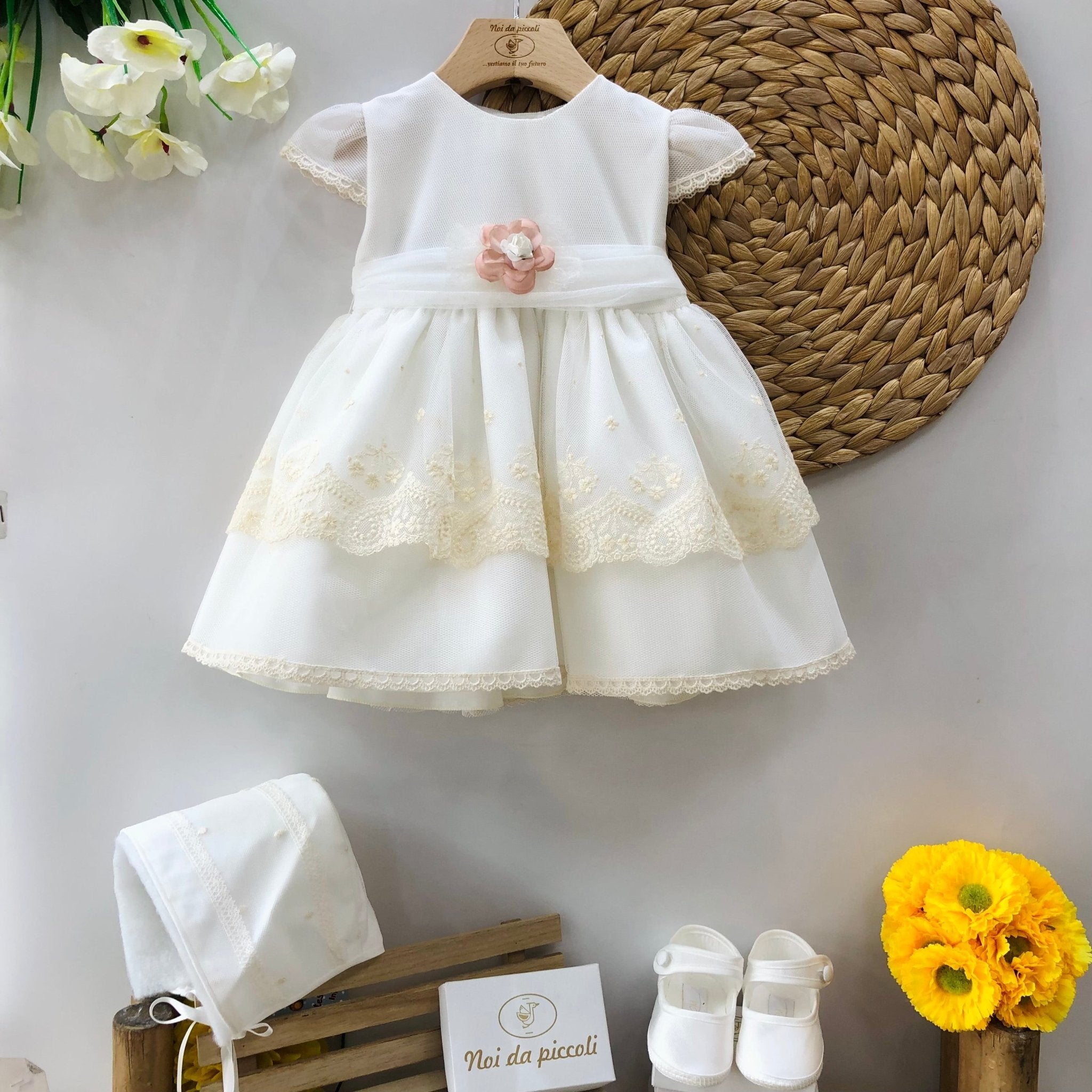 ABITINO CERIMONIALE TUL BORDADO FIORELLINO ROSA - Noi da piccoli