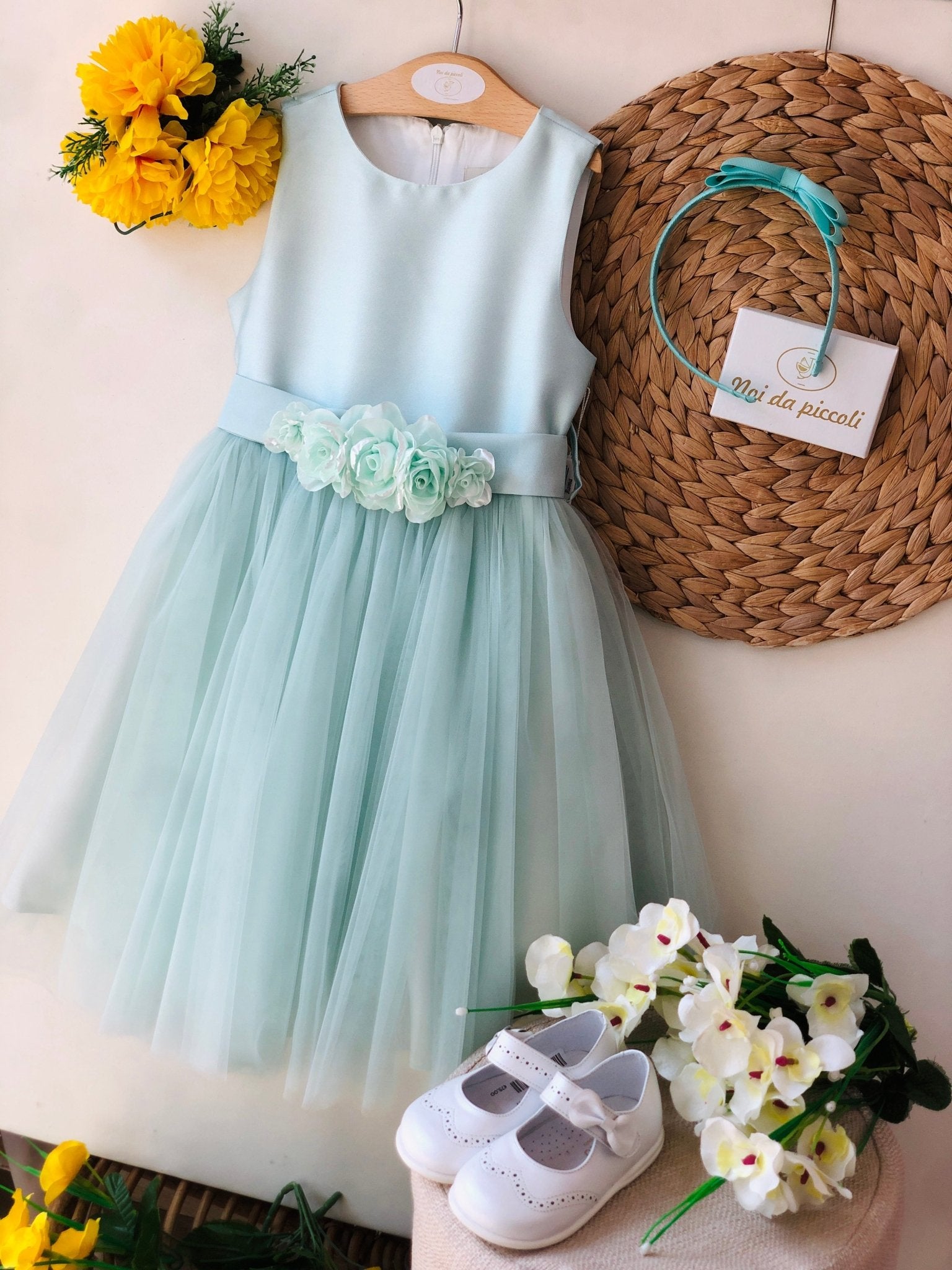 ABITINO ELEGANTE VERDE ACQUA CON FIORE VERDE TULLE - Noi da piccoli