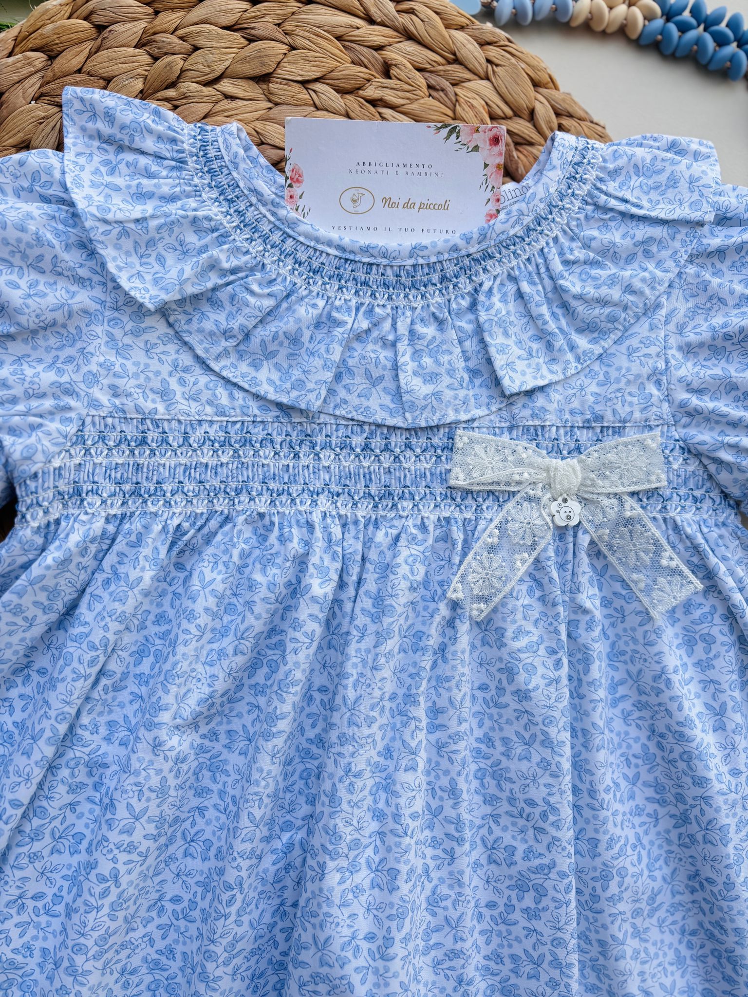 ABITINO IN COTONE CON FIORELLINI CIELO - Noi da piccoli