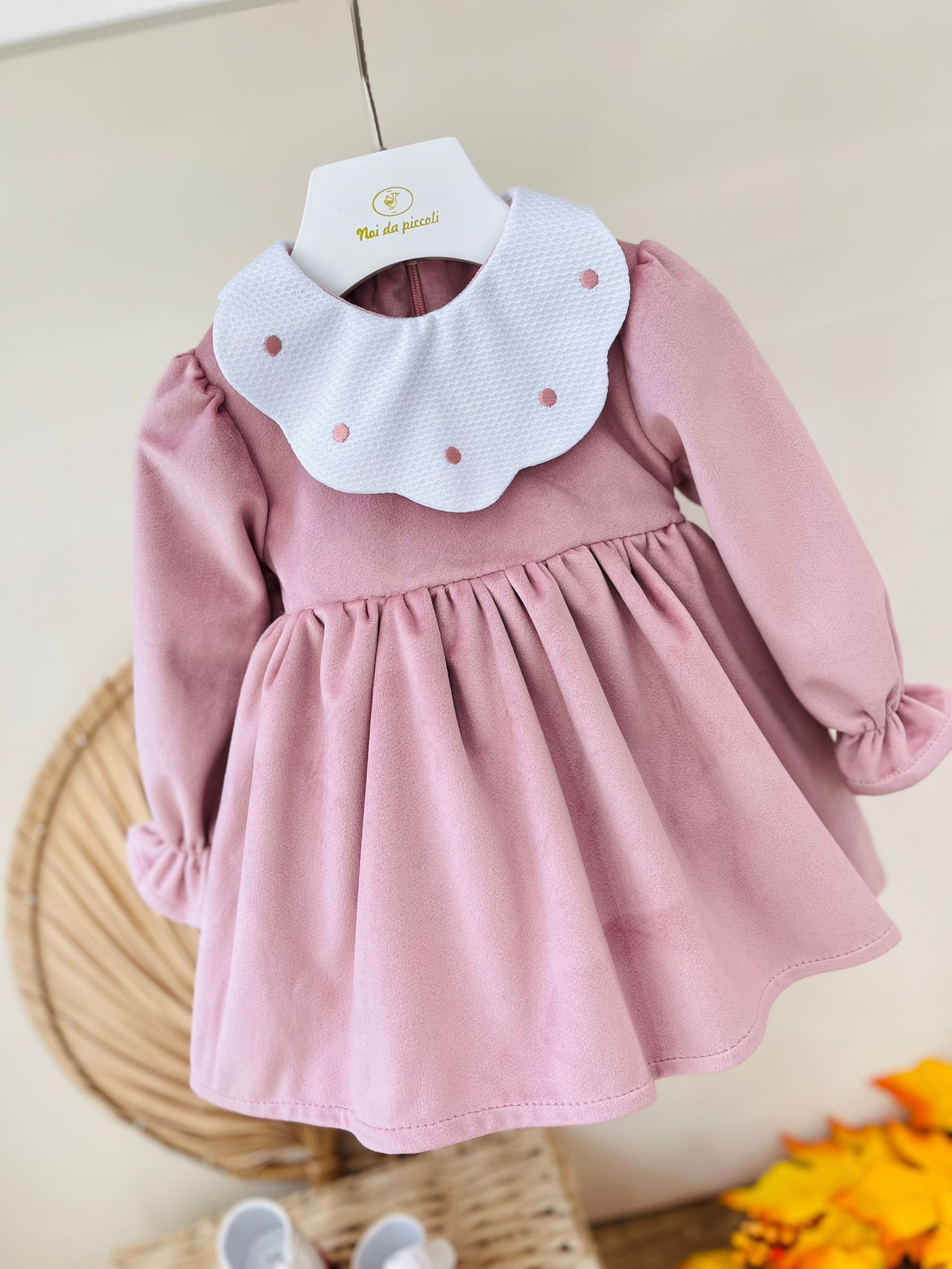 ABITINO IN VELLUTINO CON COLLETTO A POIS ROSA - Noi da piccoli