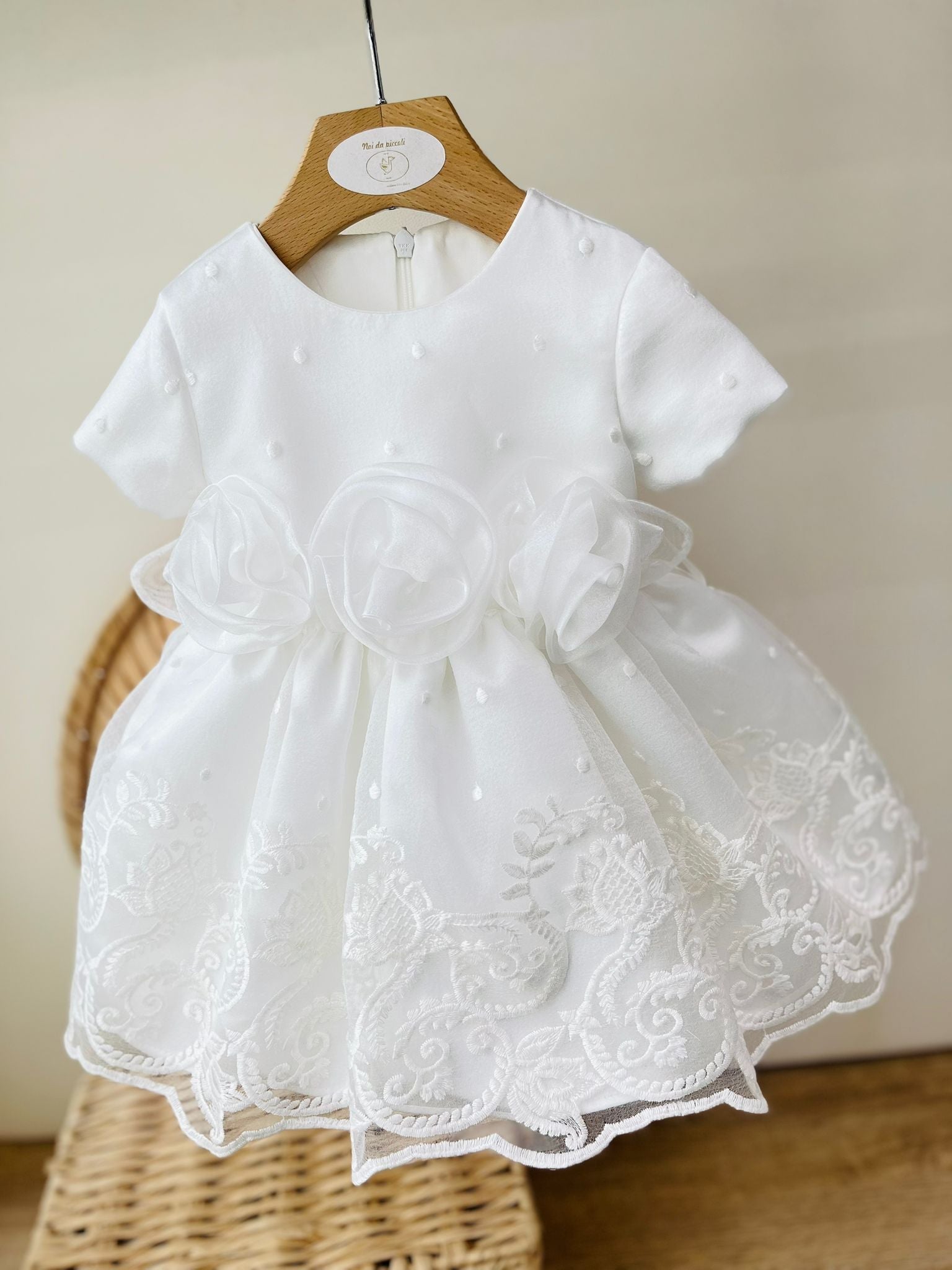 ABITO CERIMONIALE BIANCO CON ROSE TULLE E POIS - Noi da piccoli
