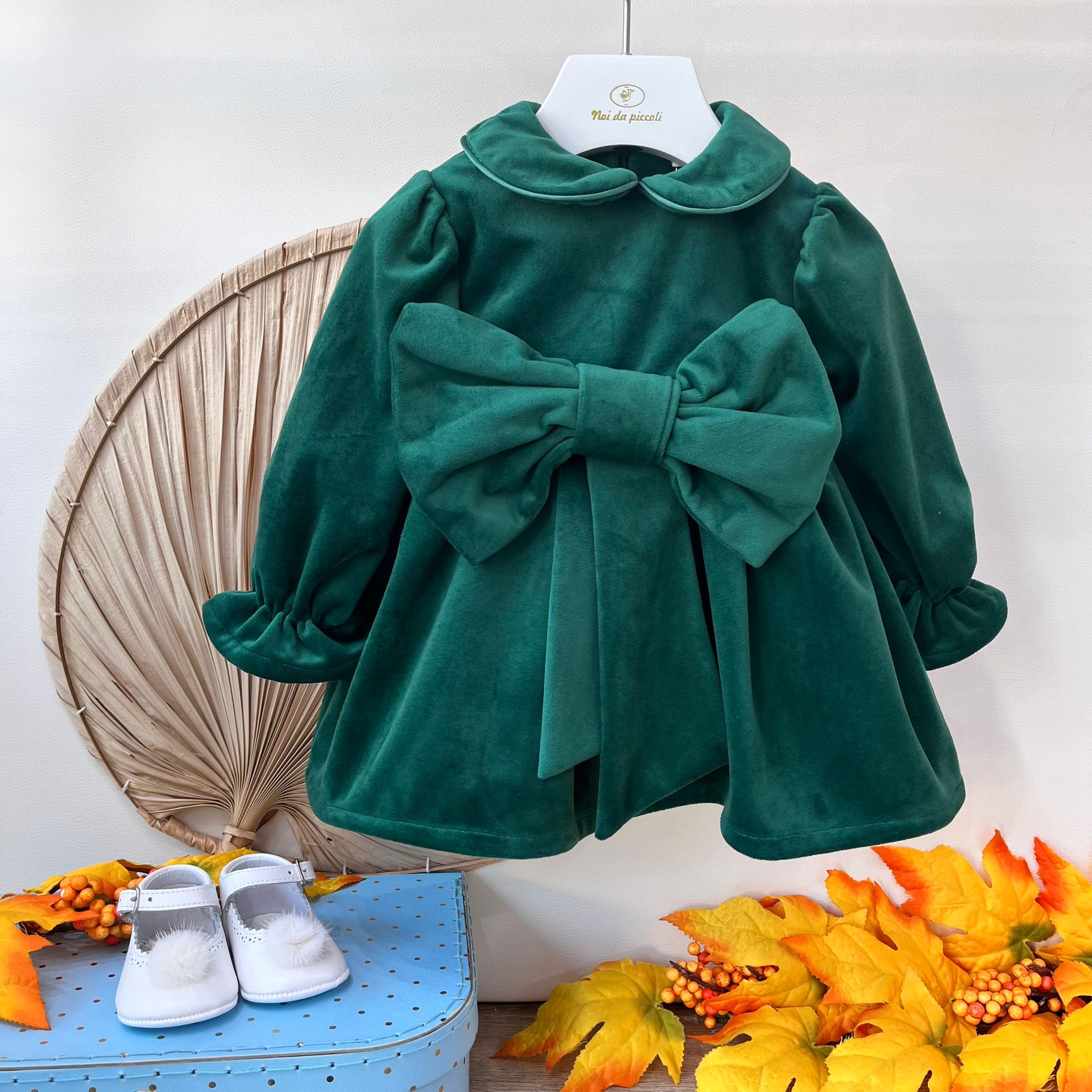 ABITO IN VELLUTO A MANICA LUNGO CON FIOCCO VERDE - Noi da piccoli