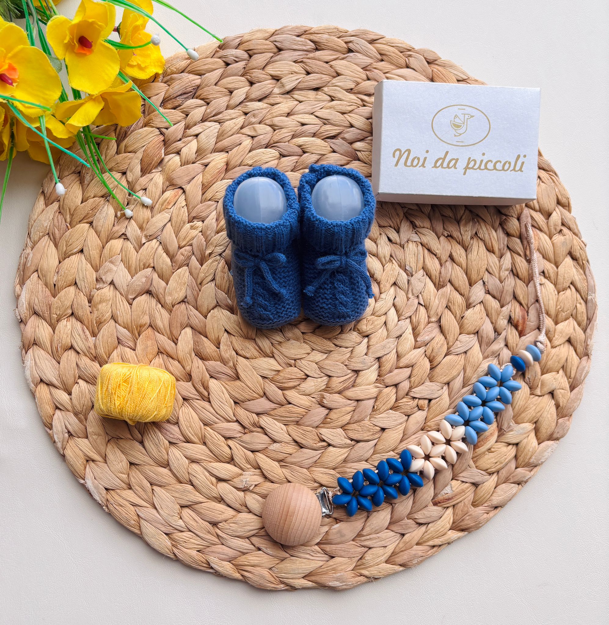 BABBUCCE IN FILATO CALDO AZAFATA - Noi da piccoli