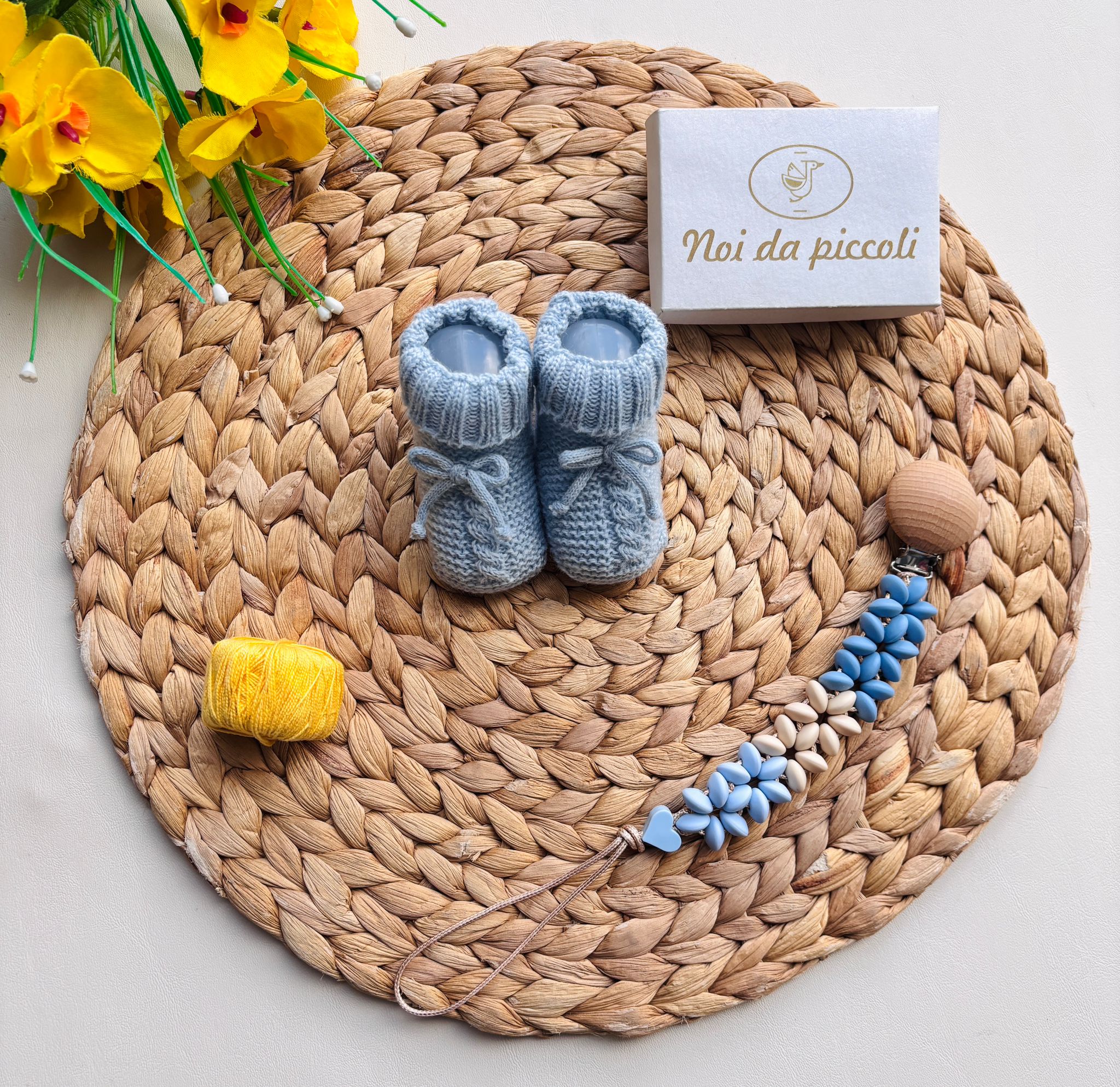 BABBUCCE IN FILATO CALDO AZUL - Noi da piccoli