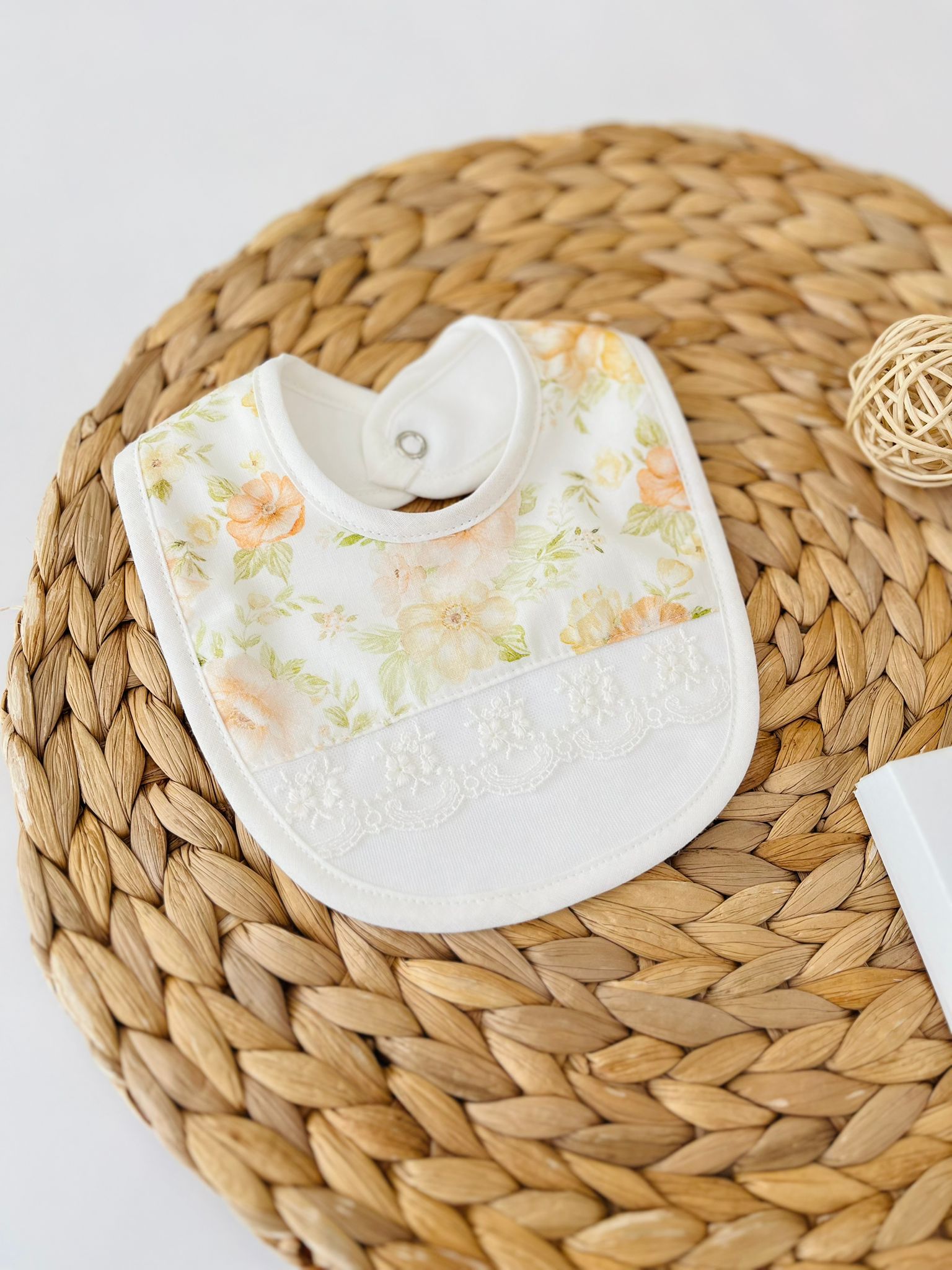 BAVETTA FIORI 100 % COTONE BEIGE ARANCIO - Noi da piccoli