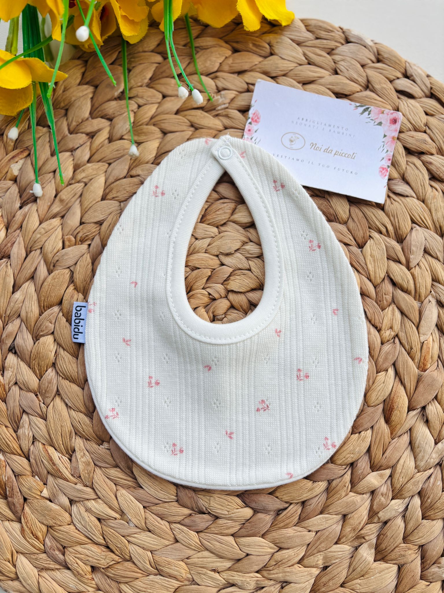 BAVETTA IN COTONE CON FOGLIOLINE CRUDO - Noi da piccoli