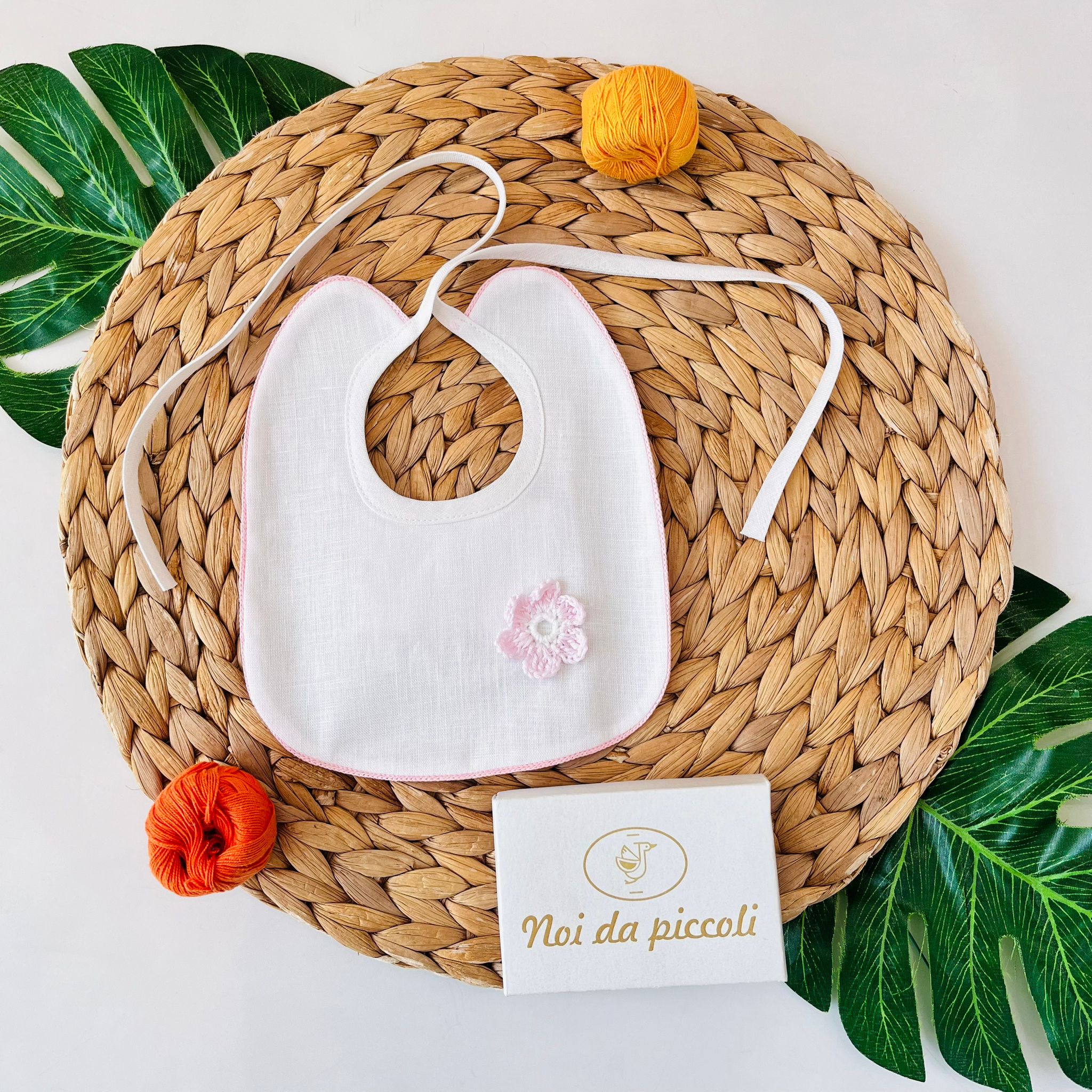 BAVETTO 100% lino BIANCO UNCINETTO - Noi da piccoli