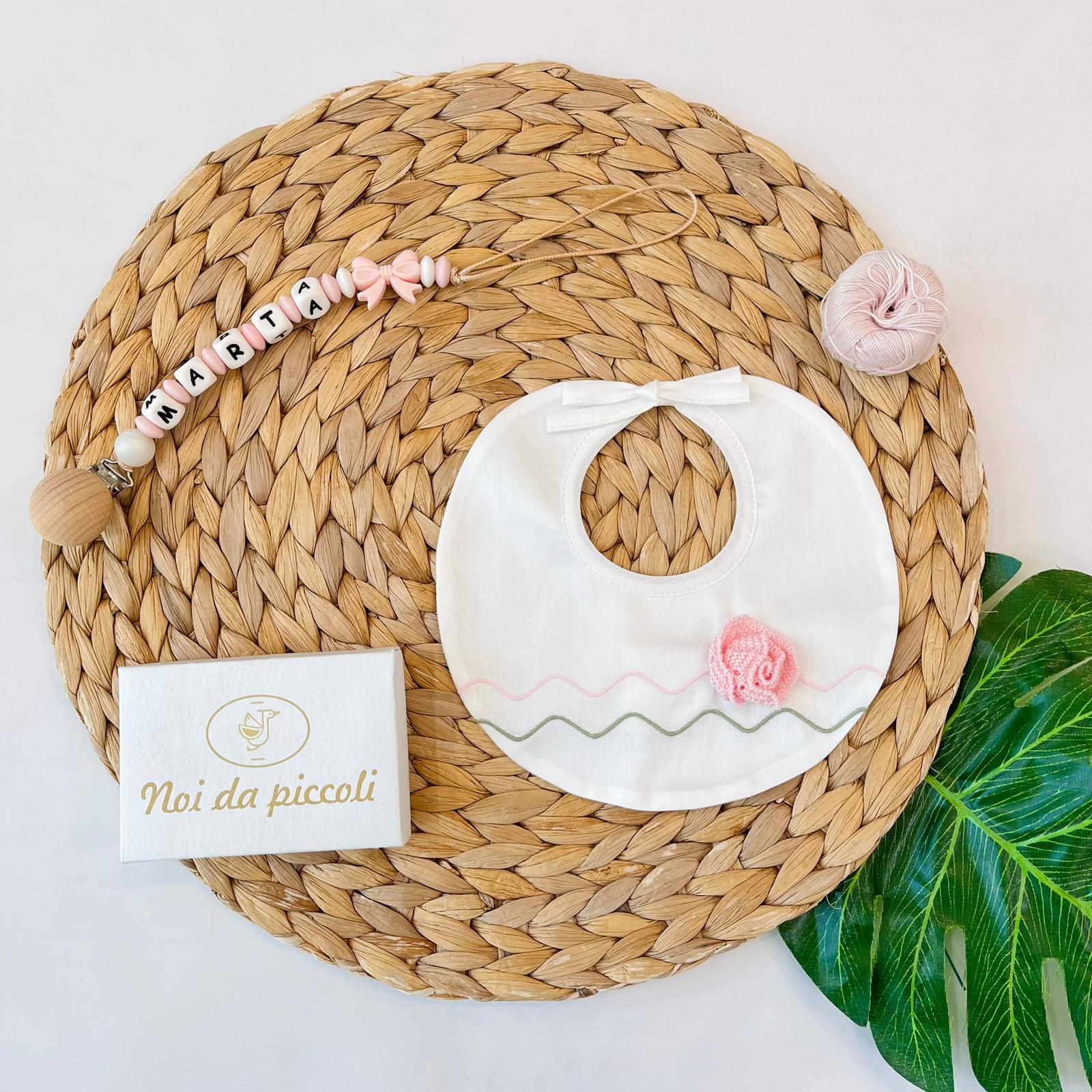 BAVETTO CON ROSELLINA 100 % COTONE ROSA VERDE - Noi da piccoli