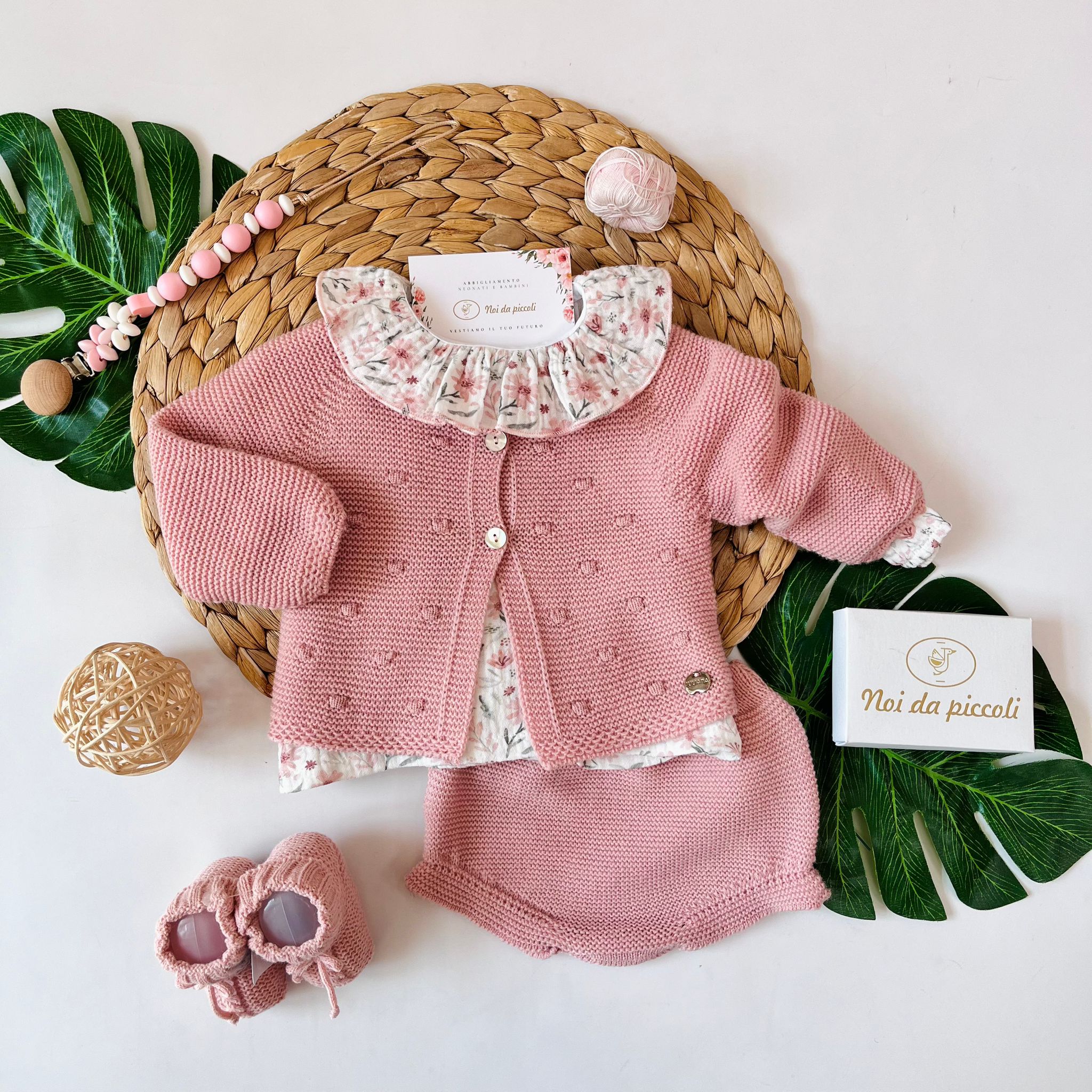 BLUSA CON GOLFINO E CULOTTINA 50% LANA MERINO FIORI D'INVERNO ROSA - Noi da piccoli