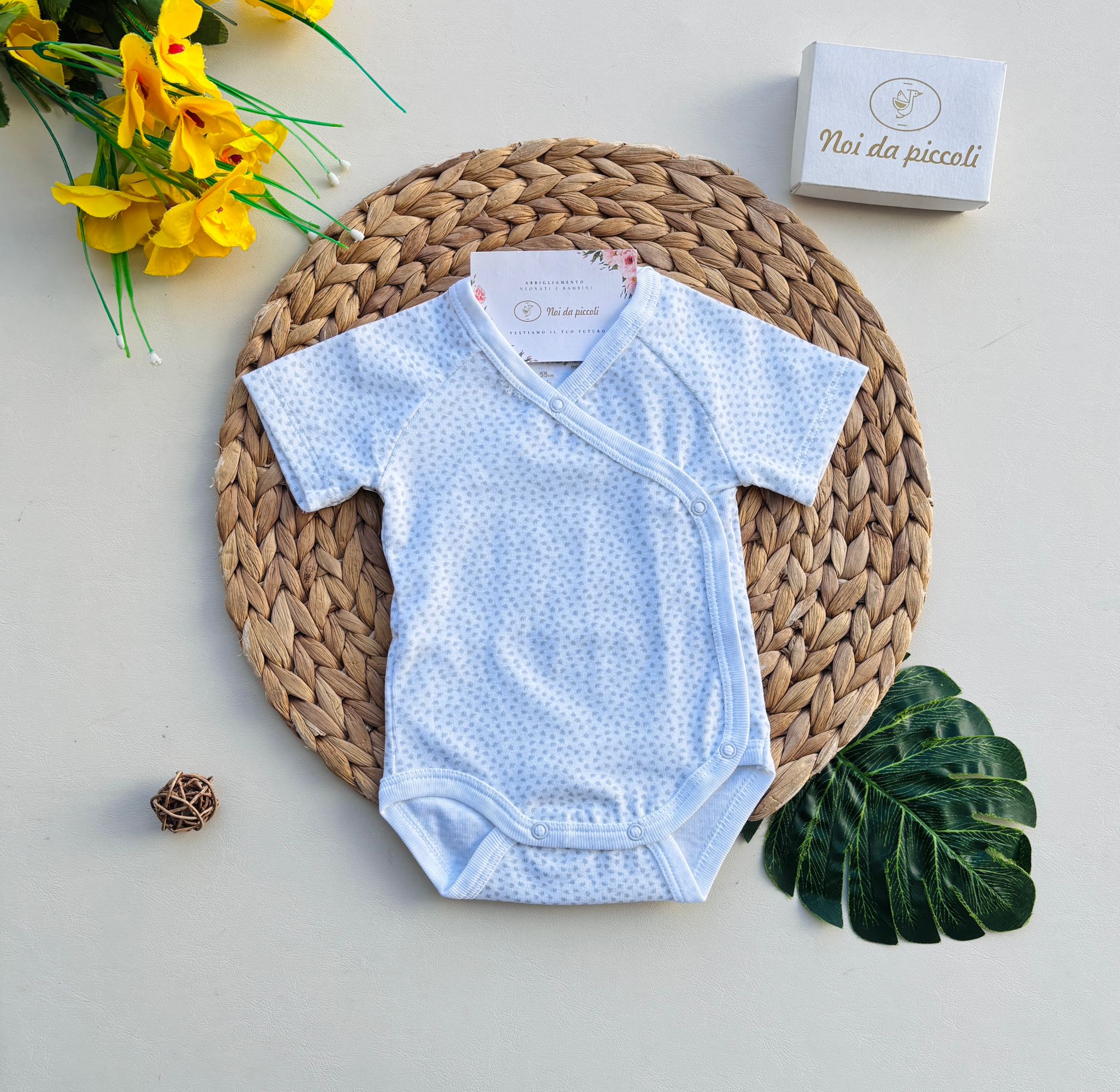 BODY IN COTONE ANTIOANICO A MANICA CORTA CON DISEGNINI BIANCO - Noi da piccoli