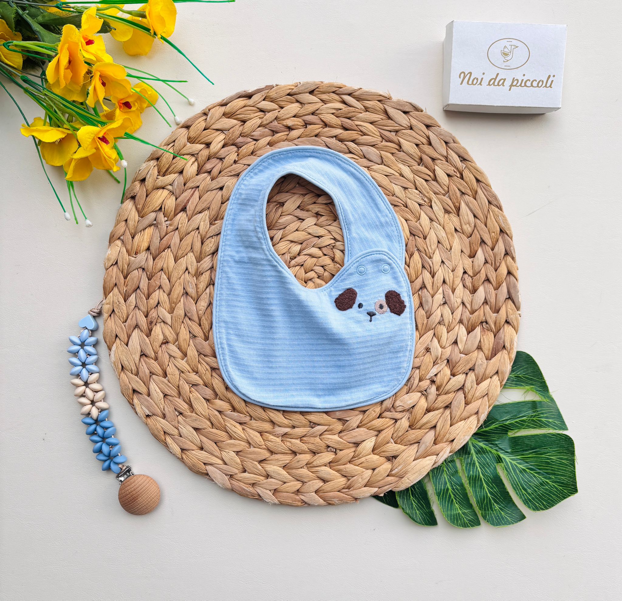 BAVETTA IN COTONE RIGATA CON CAGNOLINO CIELO