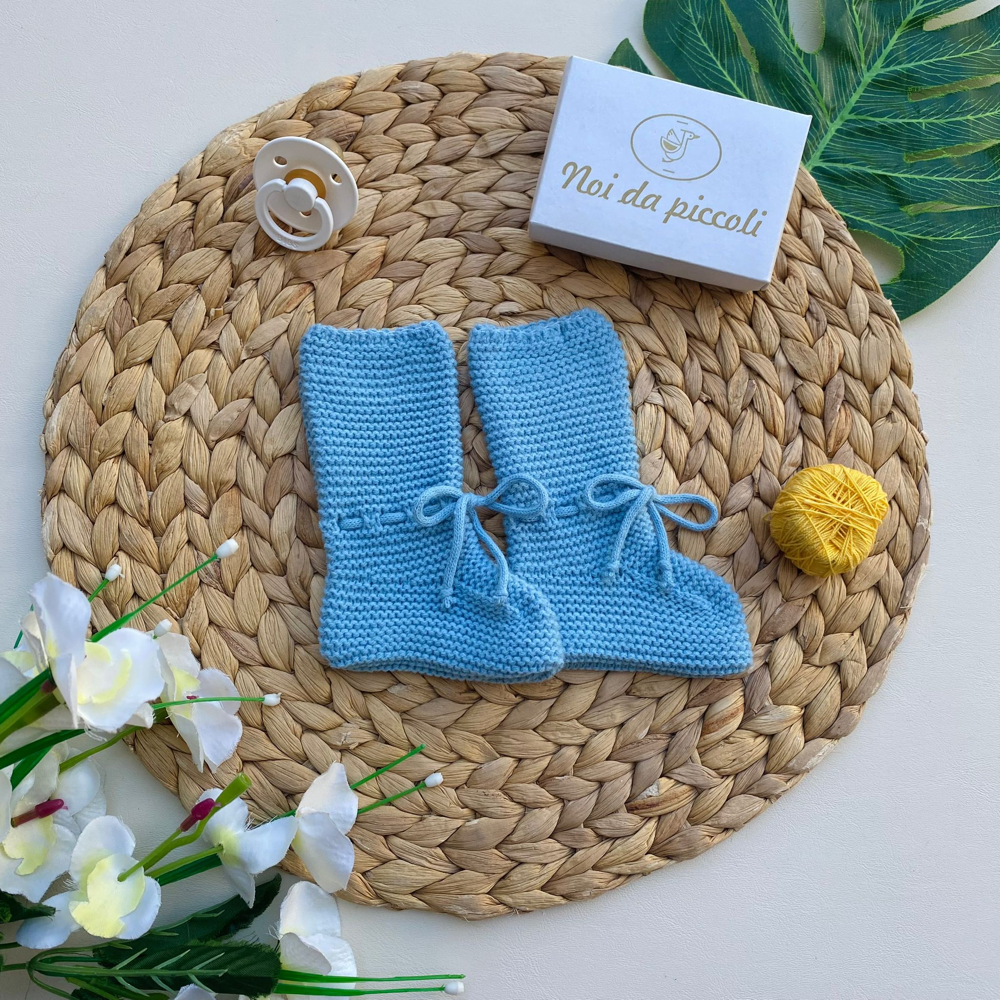 CALZINI CON FIOCCHETTO FILATO CALDO CIELO - Noi da piccoli