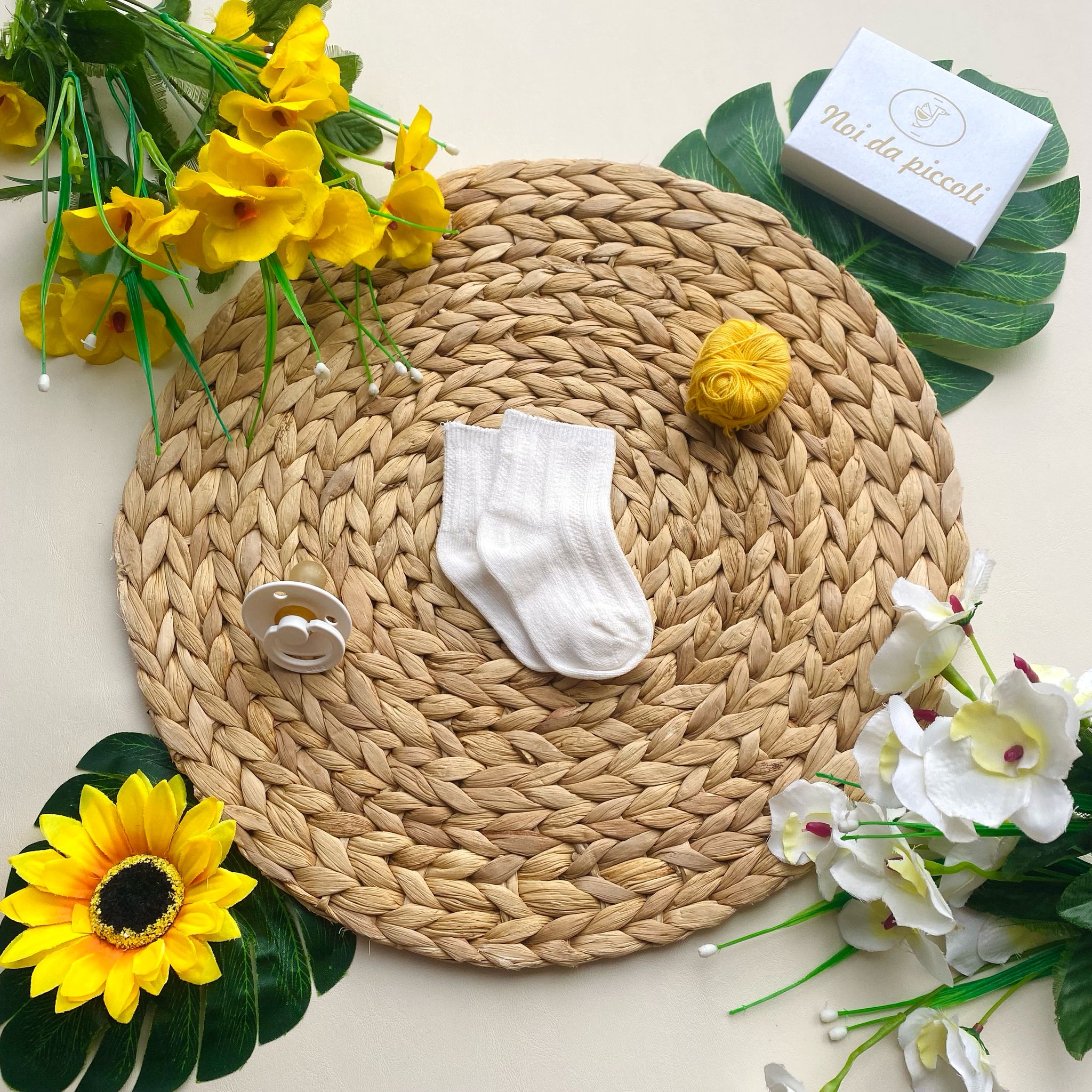 CALZINI IN COLORAZIONE NATURAL - Noi da piccoli