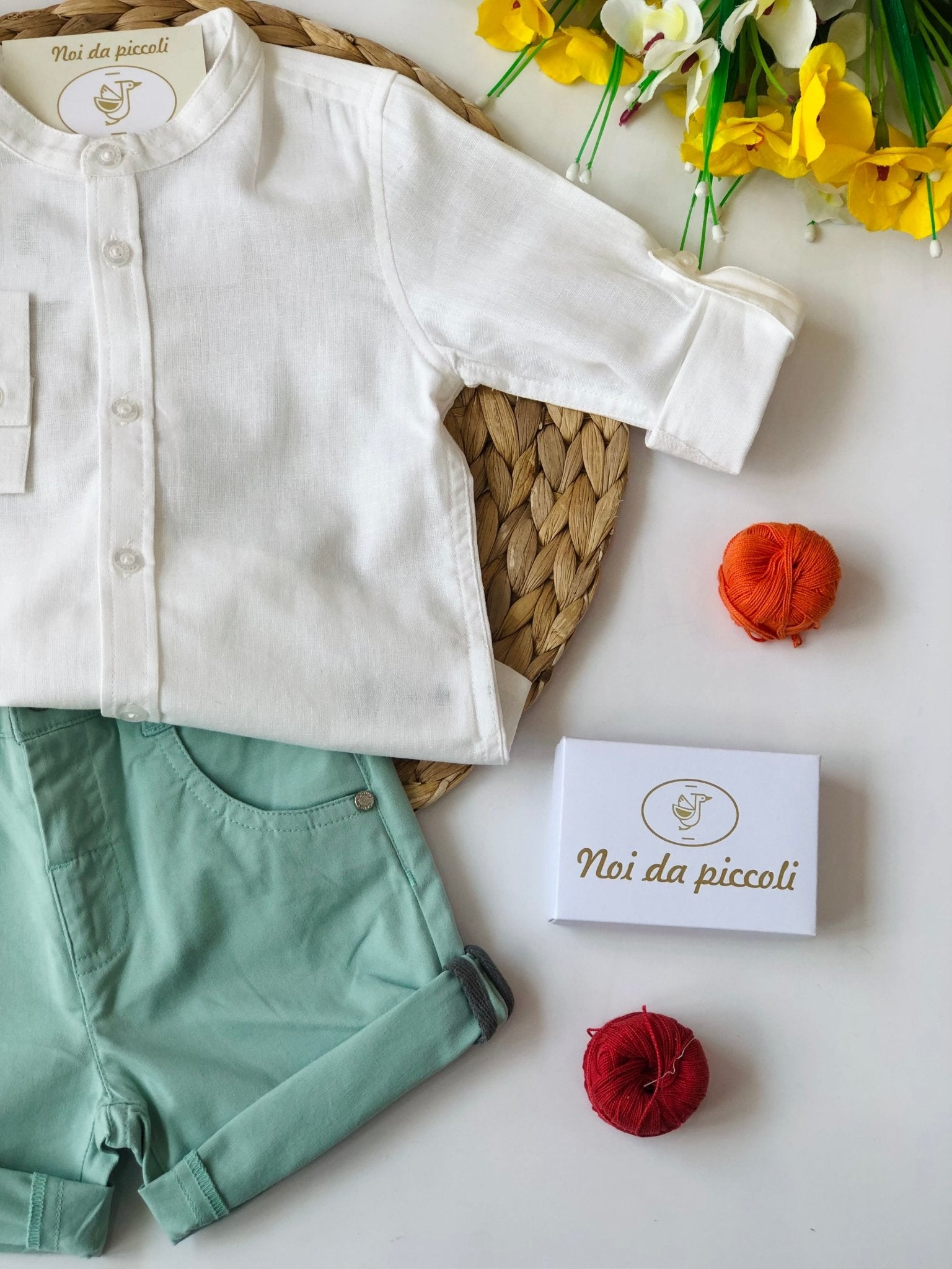 CAMICIA BIANCA CON SHORT VERDE COTONE - Noi da piccoli