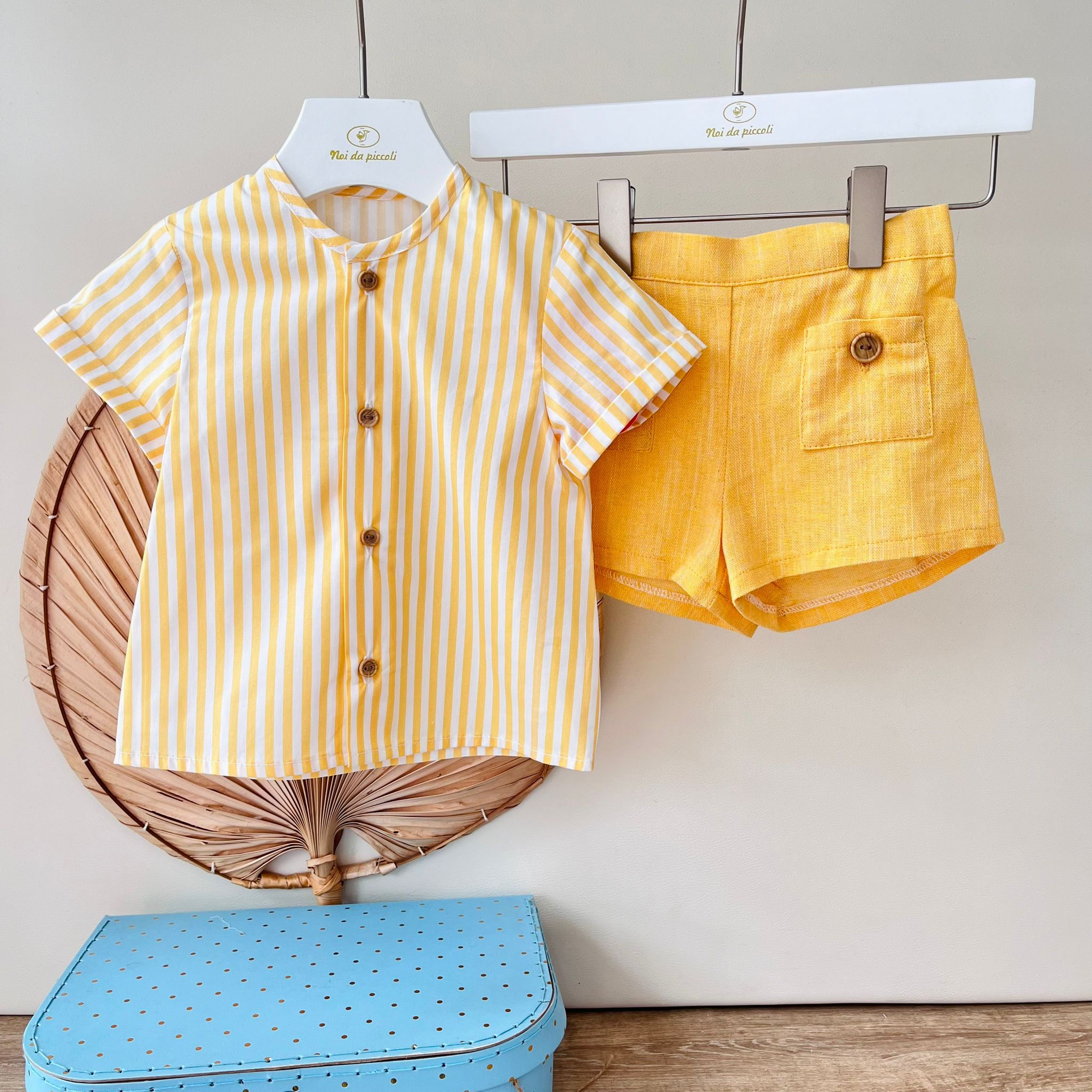 CAMICIA CON PANTALONCINO LUCCA 100 % COTONE GIALLO - Noi da piccoli