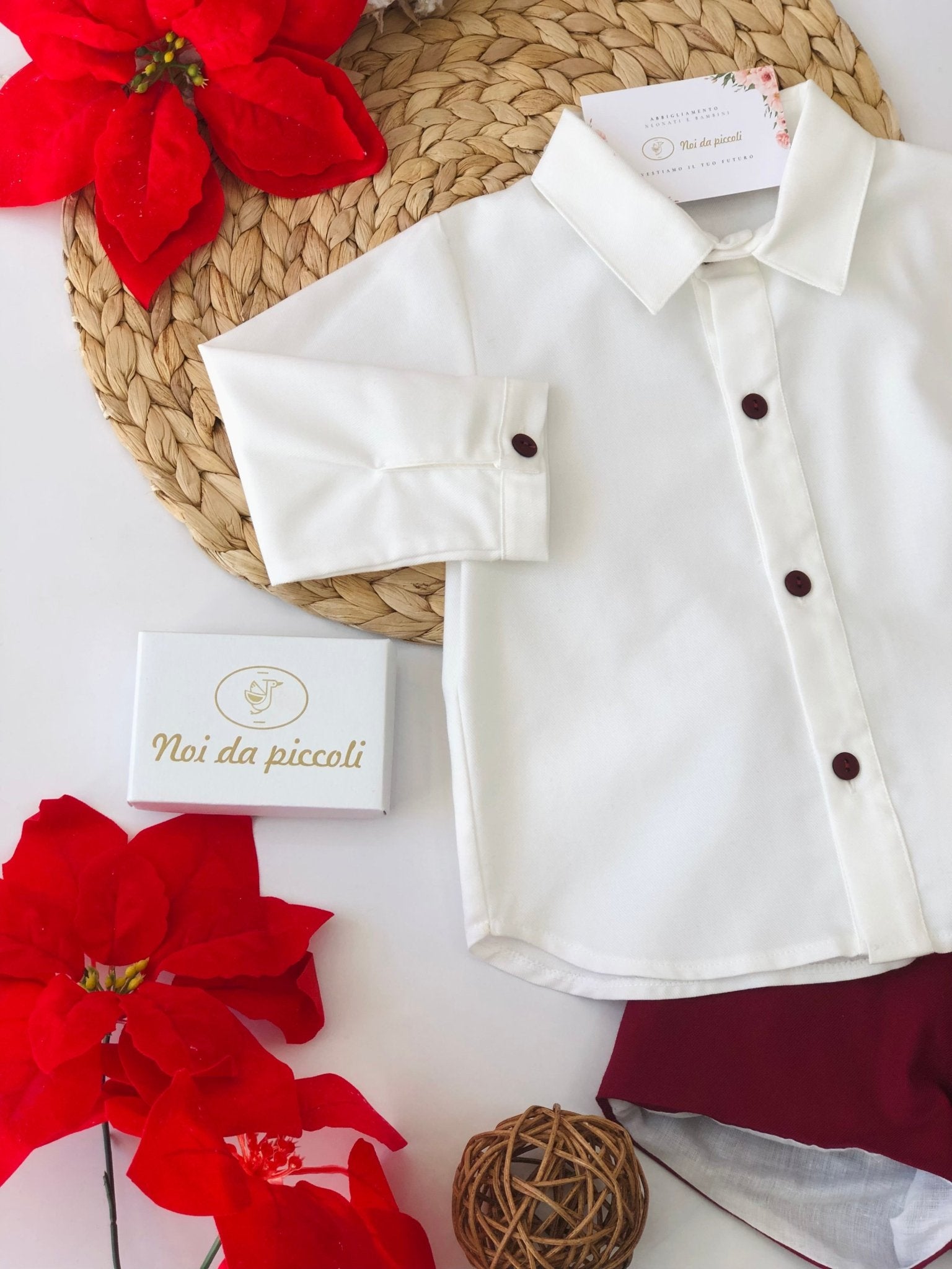 CAMICINA BIANCA CON PANTALONCINO BORDEAUX - Noi da piccoli