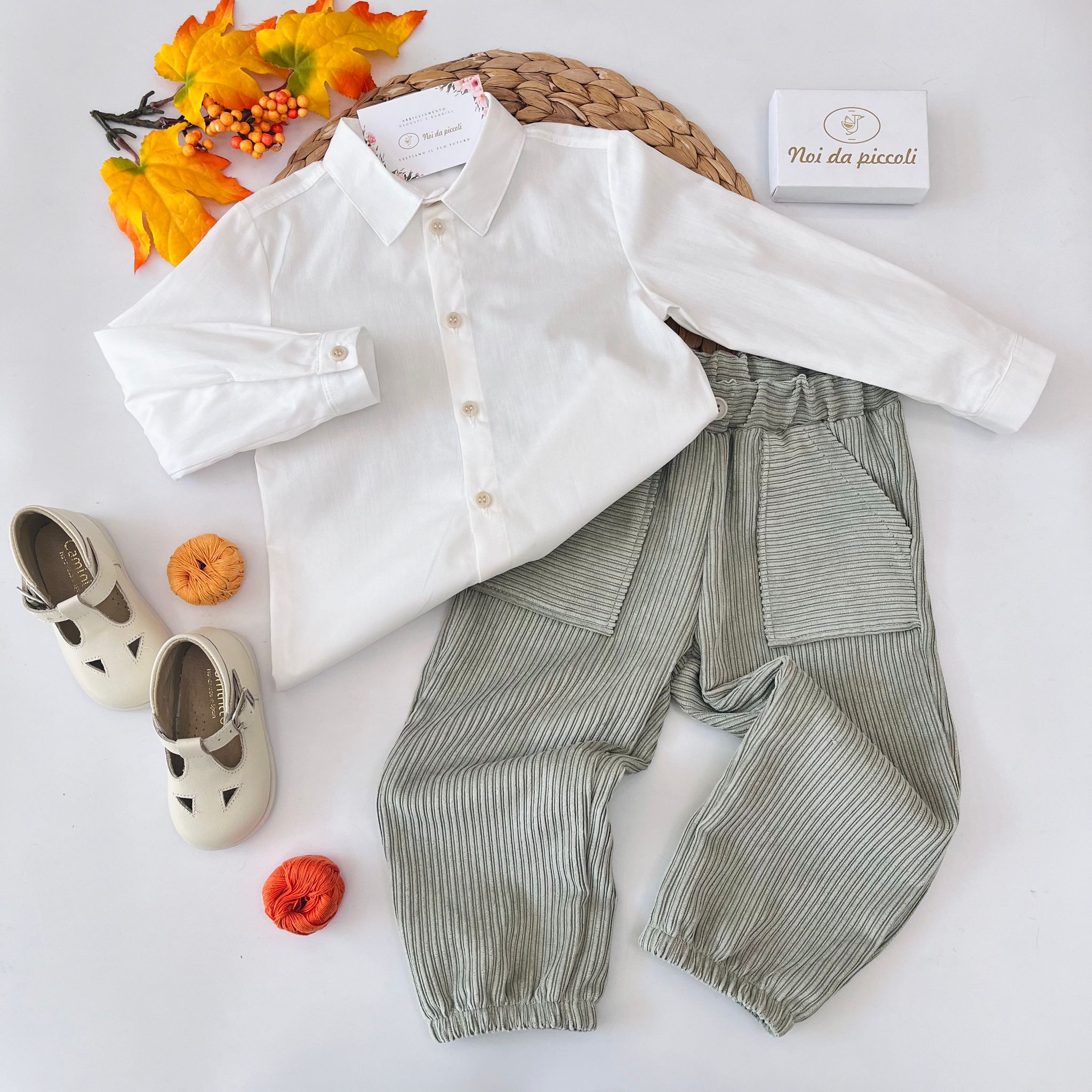 CAMICINA PANNA CON PANTALONE A COSTINE VELLUTINO SALVIA - Noi da piccoli