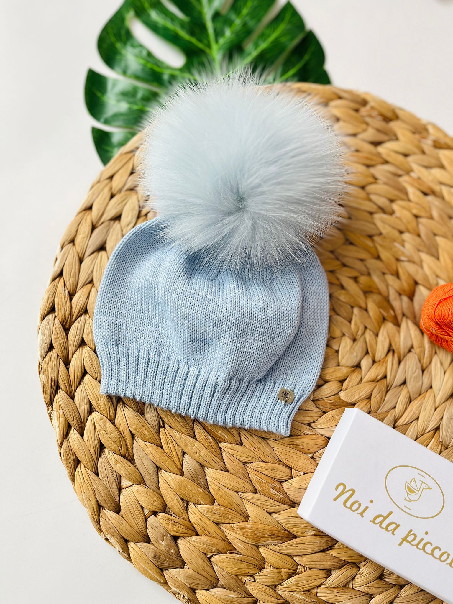 CAPPELLINO CUFFIETTA 1 PON POM VOLPE Lana CIELO - Noi da piccoli