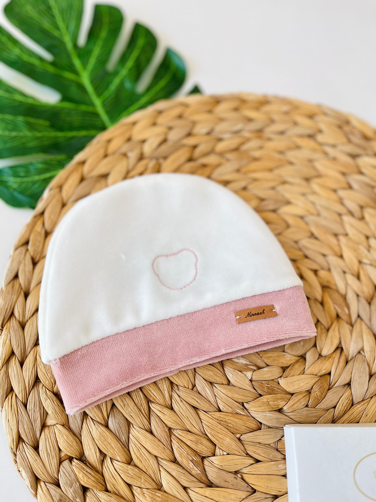 CAPPELLINO IN CINIGLIA CON ORSETTO PANNA ROSA - Noi da piccoli