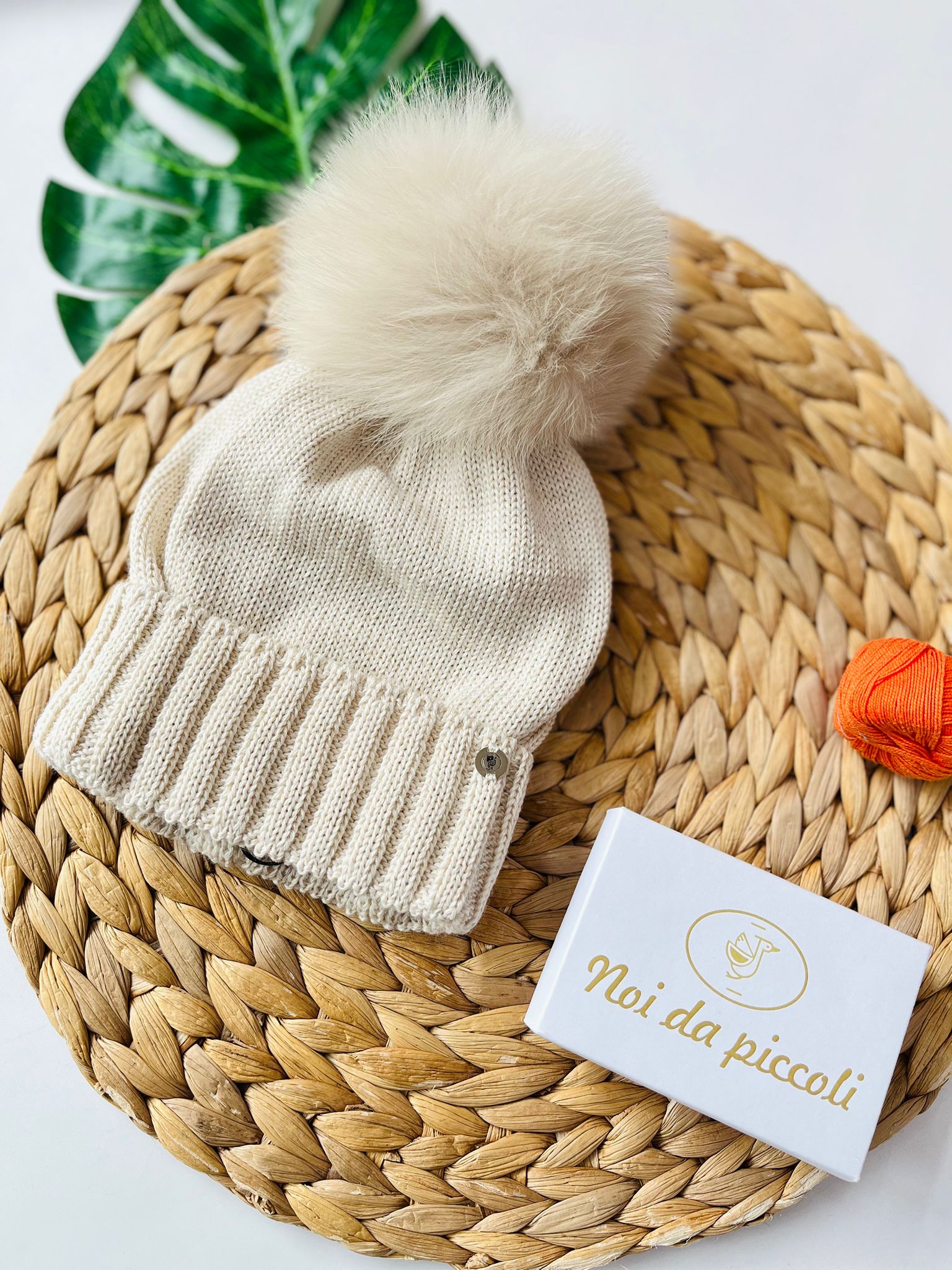 CAPPELLINO RISVOLTO 1 PON POM VOLPE Lana BEIGE - Noi da piccoli