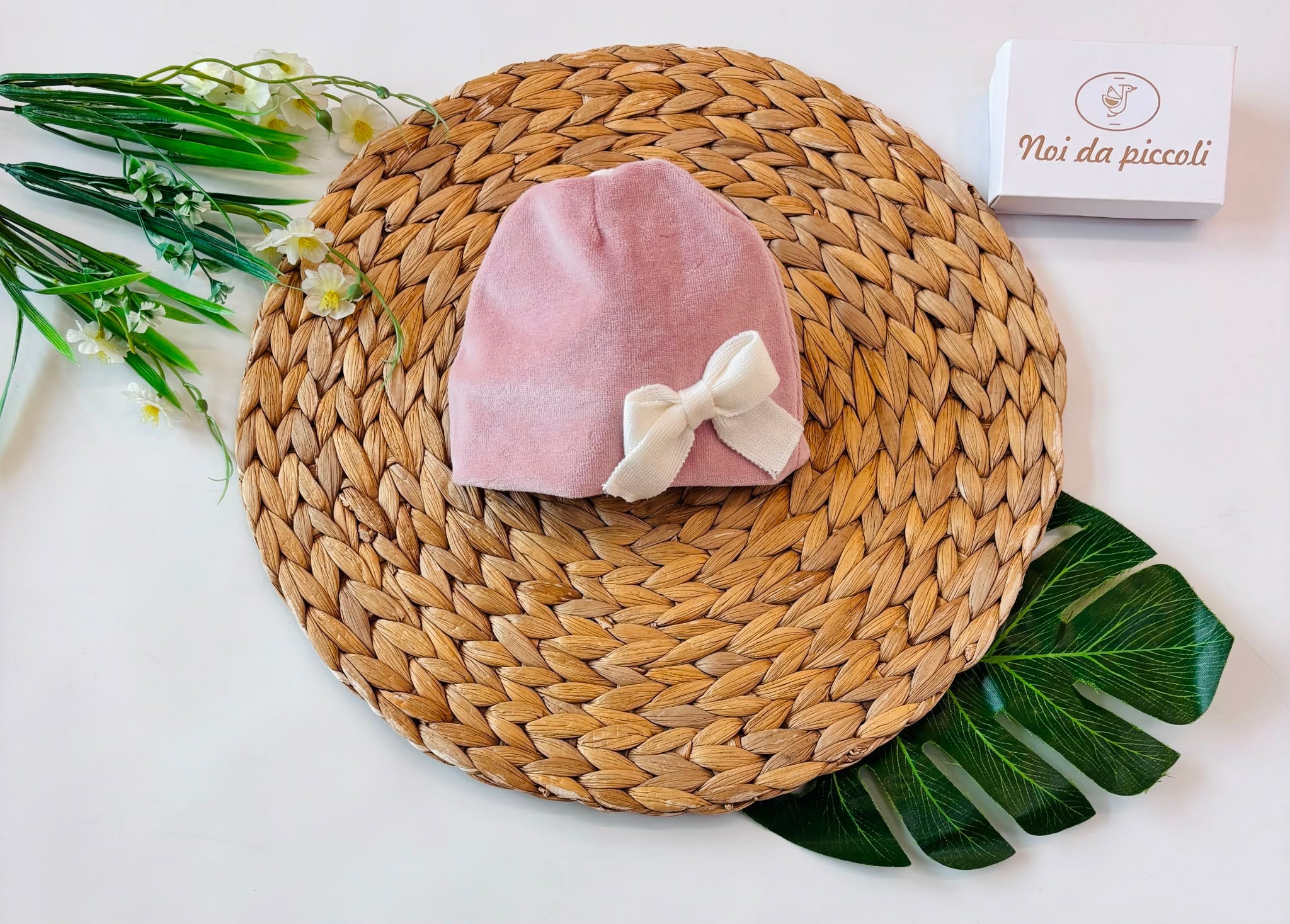 CAPPELLO IN CINIGLIA ROSA CON FIOCCHETTO - Noi da piccoli