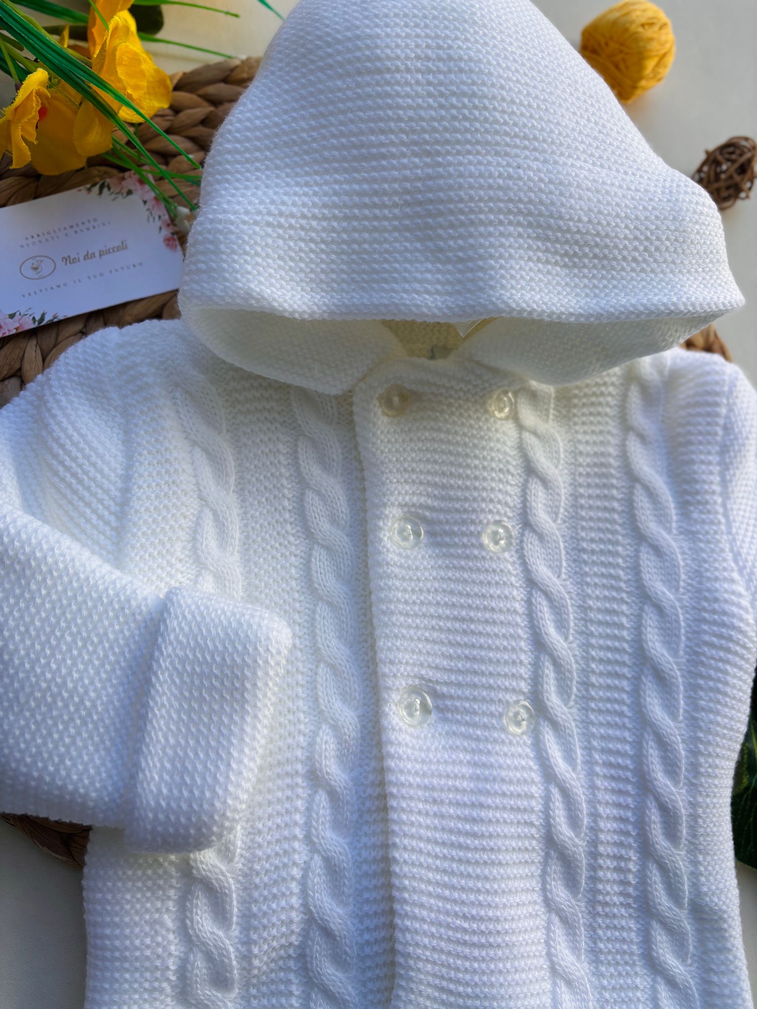 CAPPOTTINO CON TRECCE MAGLIA CALDA LATTE - Noi da piccoli