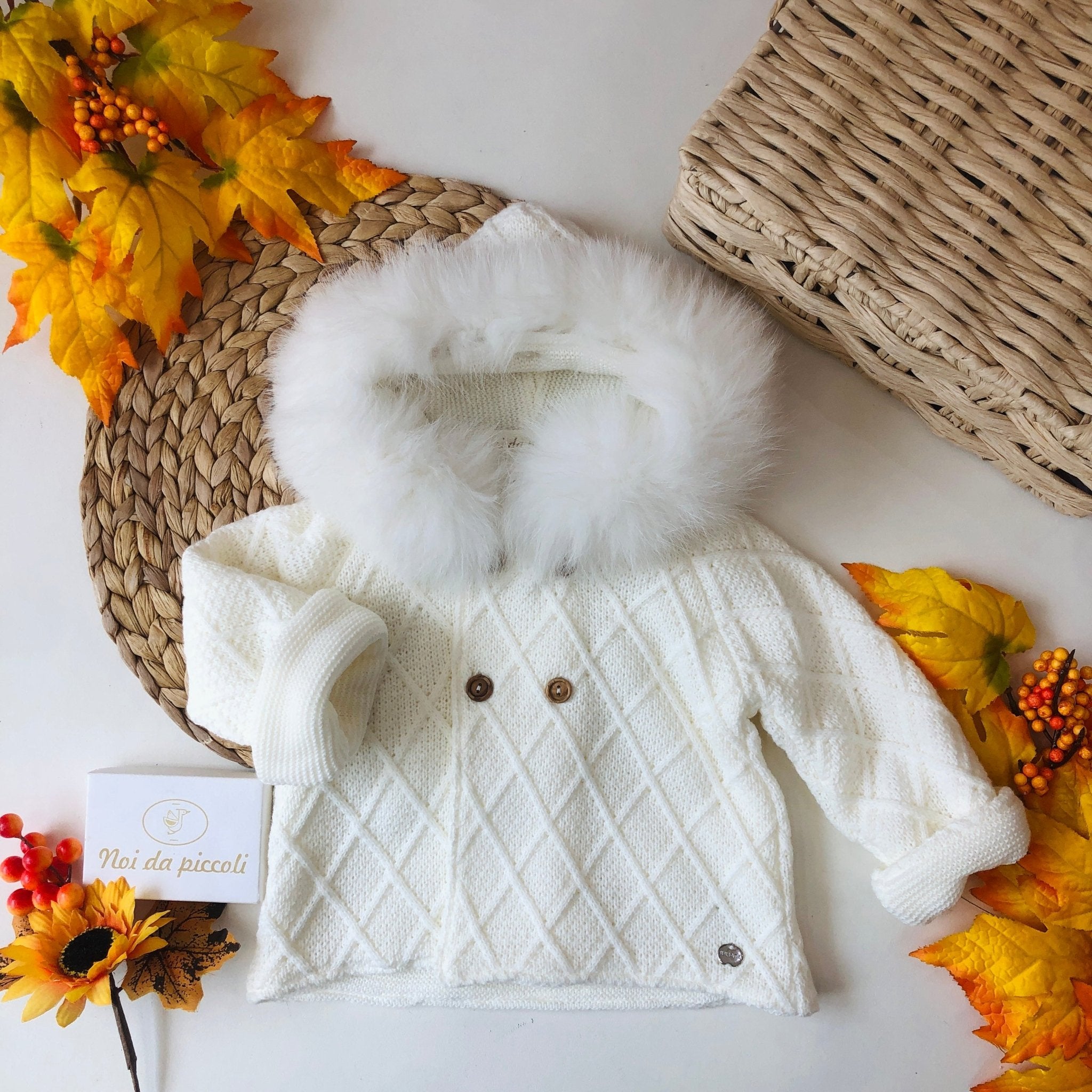 CAPPOTTINO FILATO CALDO CRUDO CON PELLICCETTA TONO SU TONO - Noi da piccoli